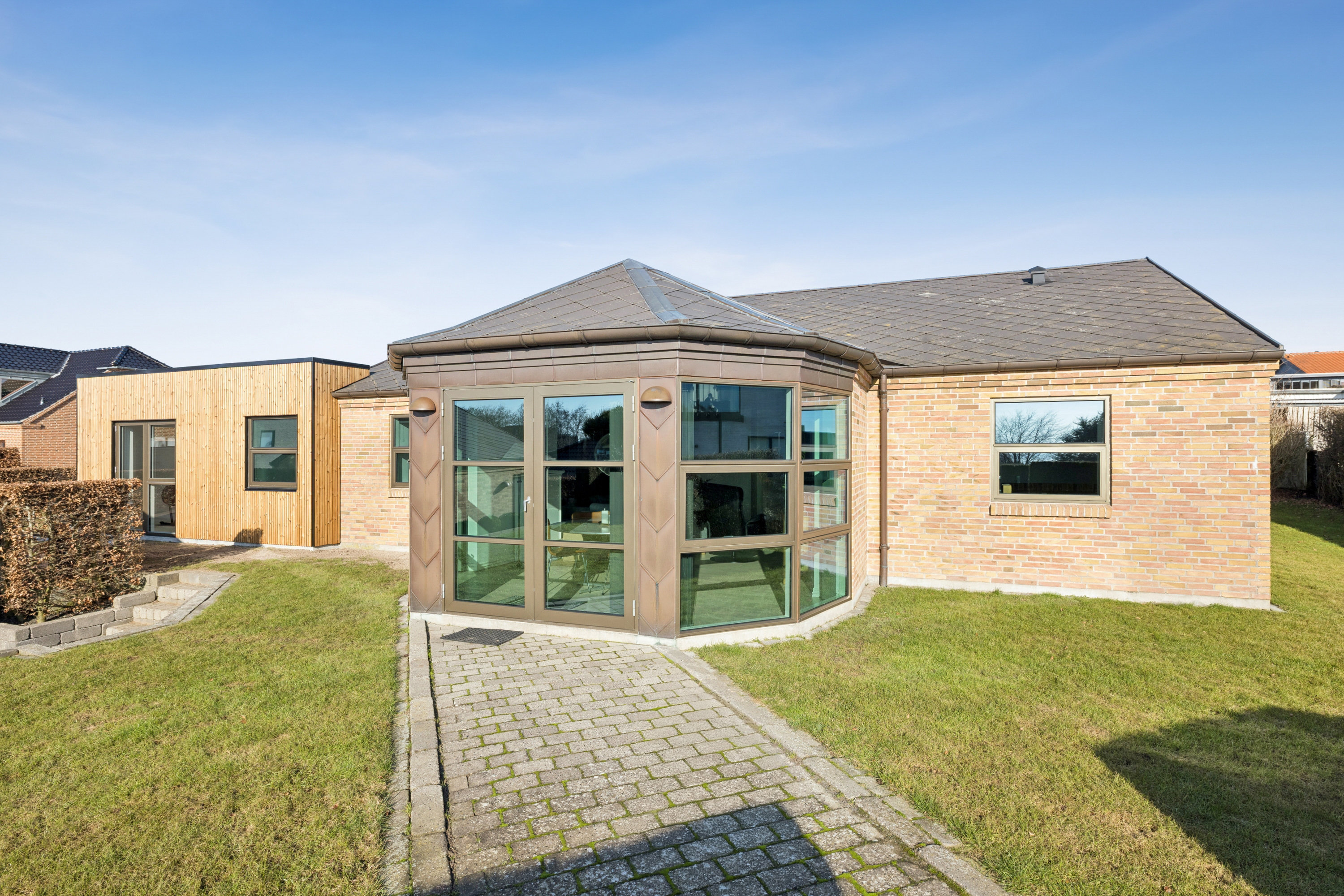 Fremhævet andet billede i fuldskærmstilstand. Billede af Gåsebakken 10, Ugelbølle, 8410 Rønde