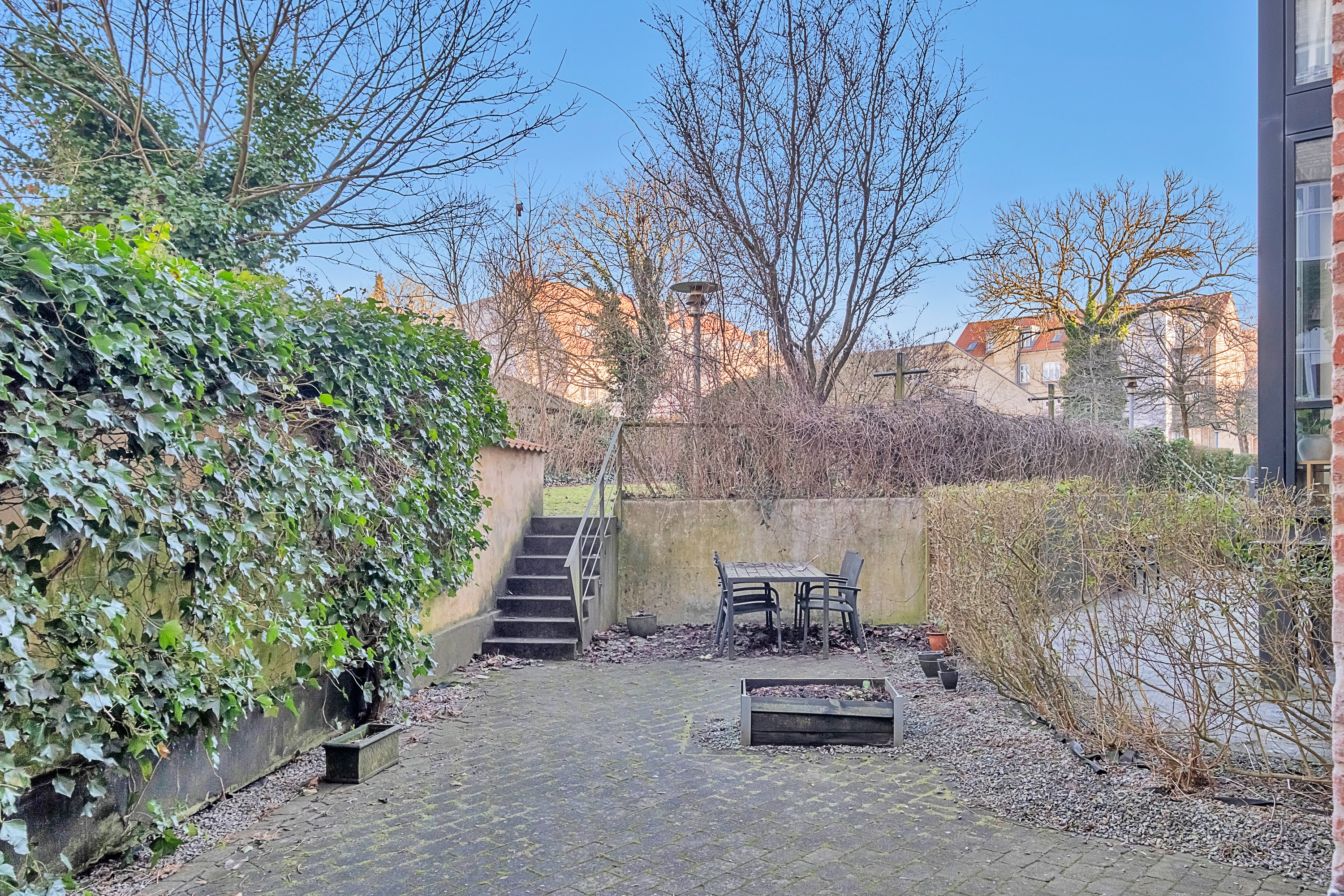 Fremhævet gårdmiljø billede i fuldskærmstilstand. Billede af Odensegade 40, st.., 8000 Aarhus C