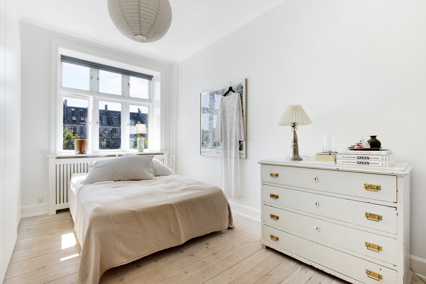 Fremhævet  billede i fuldskærmstilstand. Billede af Duevej 110, 3. th., 2000 Frederiksberg