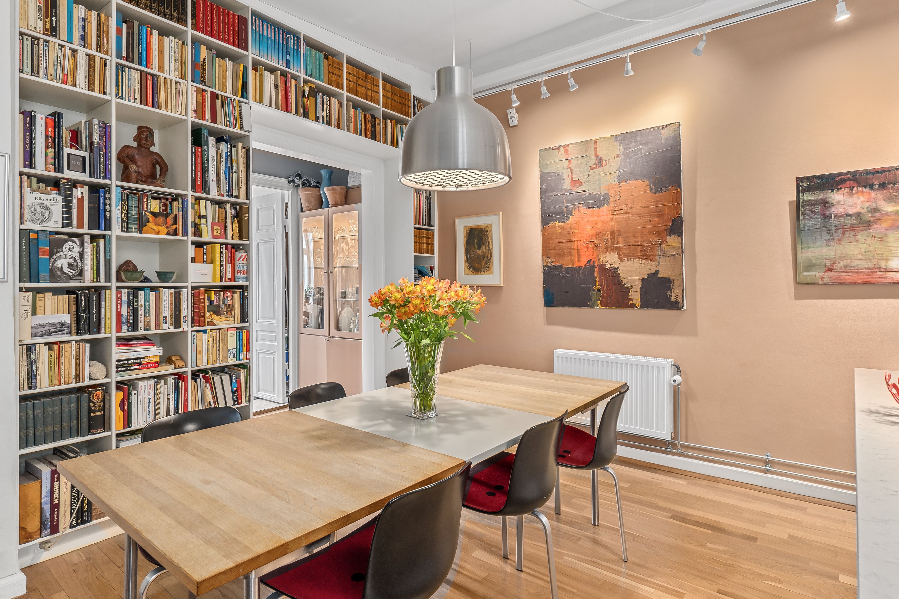 Fremhævet andet billede i fuldskærmstilstand. Billede af Gammel Strand 38, 1., 1202 København K