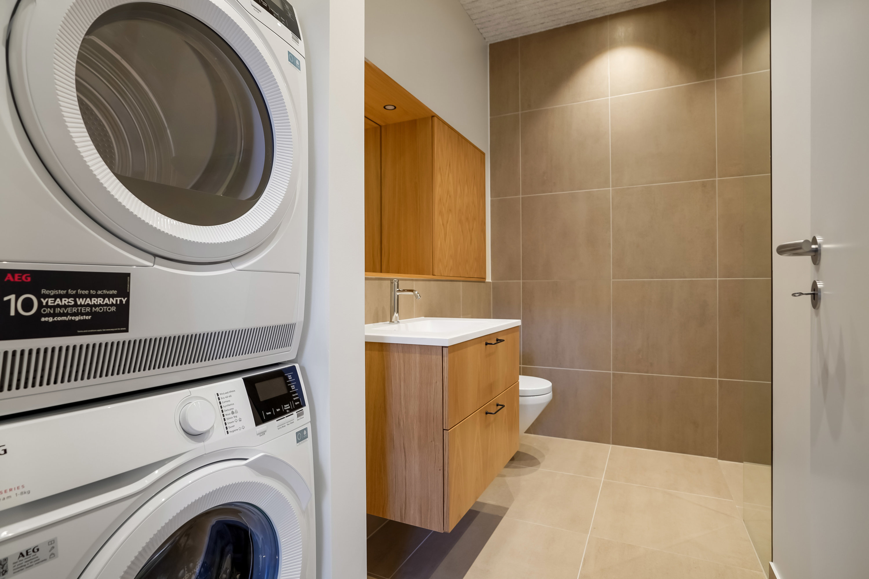 Fremhævet toilet billede i fuldskærmstilstand. Billede af Hollænderen 14, 3. 5., Dalum, 5250 Odense SV