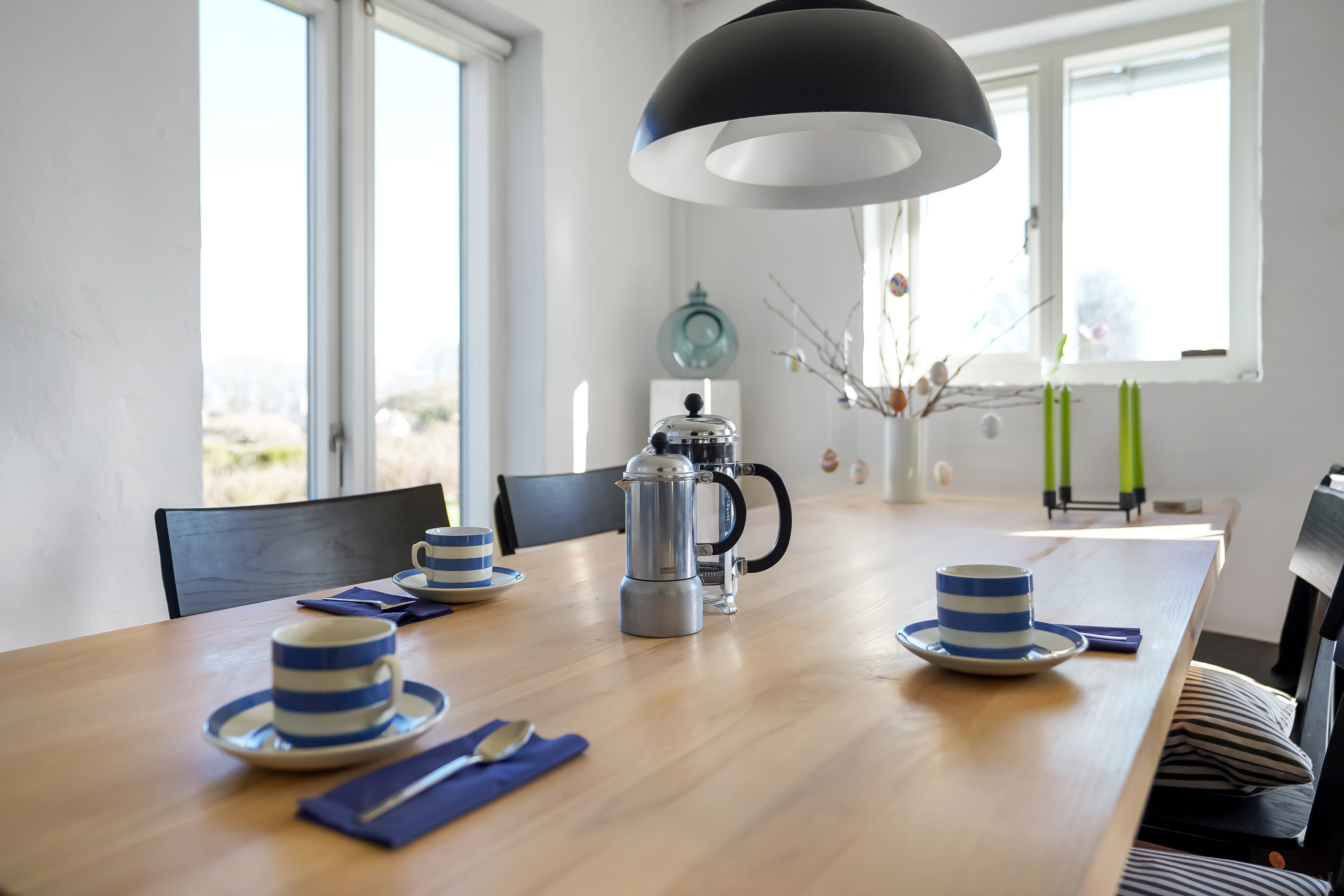 Fremhævet stue billede i fuldskærmstilstand. Billede af Daadyrvænget 8, Båring Ege, 5466 Asperup