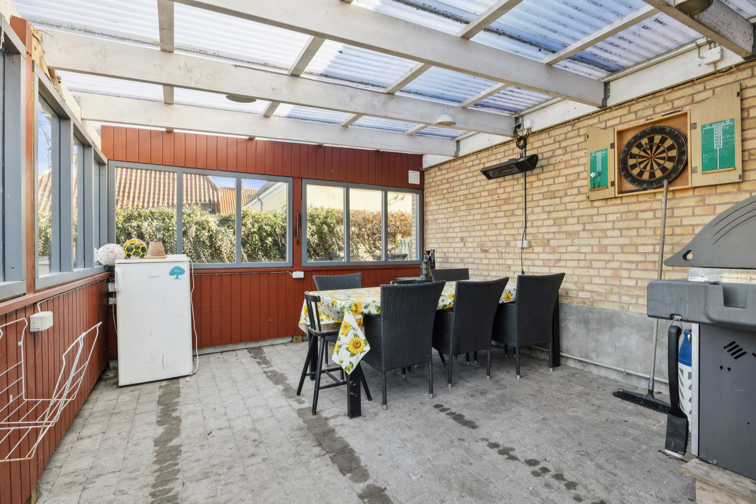 Fremhævet terrasse billede i fuldskærmstilstand. Billede af Chr. Richtersgade 20, 4660 Store Heddinge