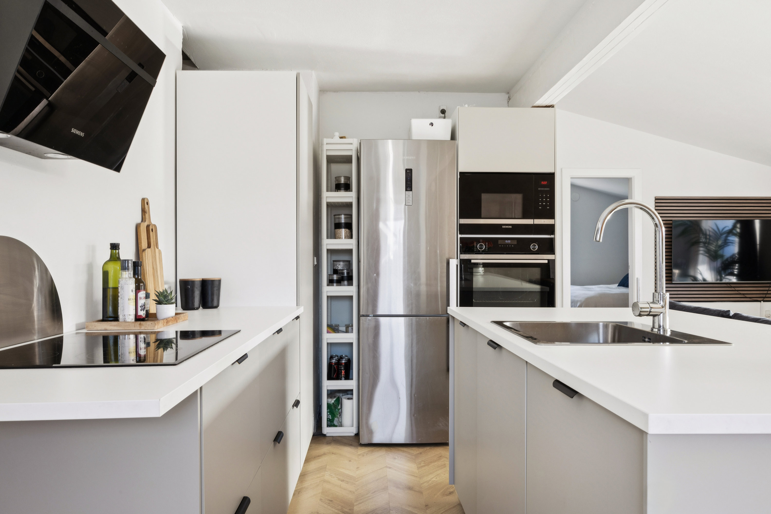 Fremhævet køkken billede i fuldskærmstilstand. Billede af Tranegilde Strandvej 72, 2635 Ishøj