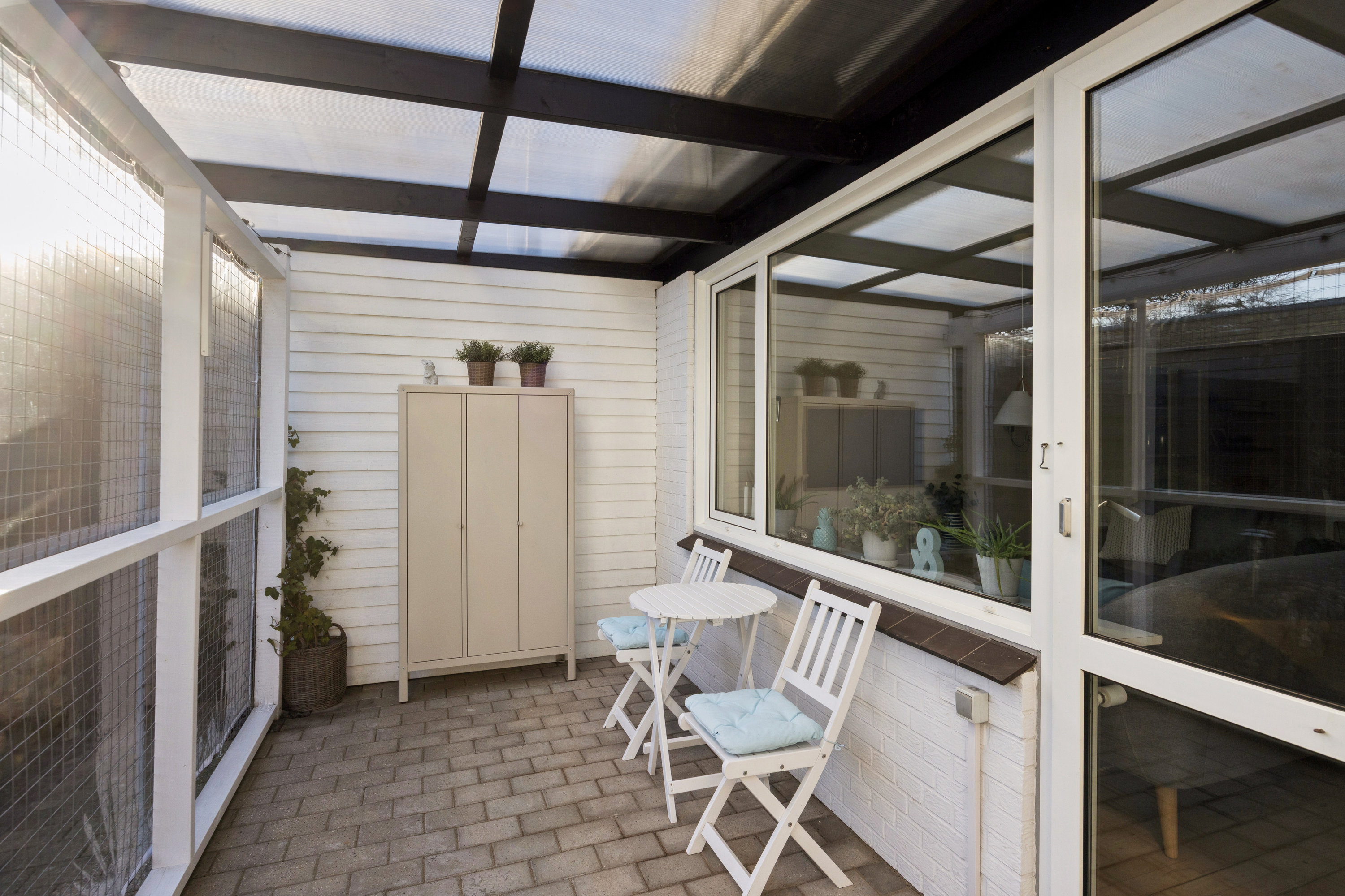 Fremhævet stue billede i fuldskærmstilstand. Billede af Elverhøj 4B, 9400 Nørresundby