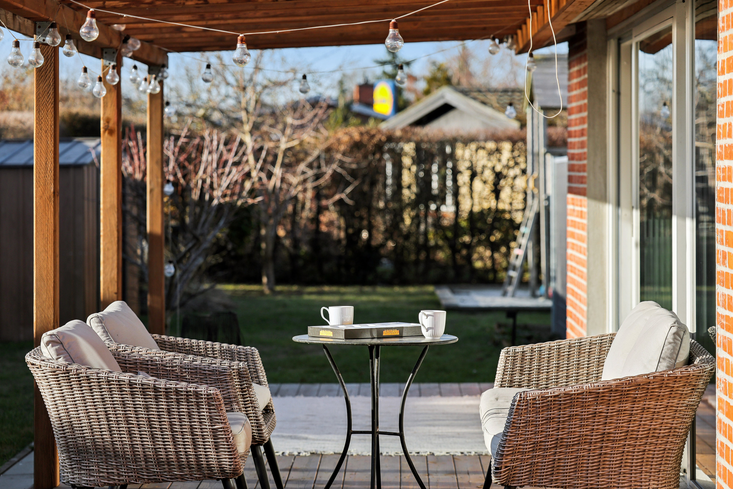 Fremhævet terrasse billede i fuldskærmstilstand. Billede af Tranegilde Strandvej 72, 2635 Ishøj