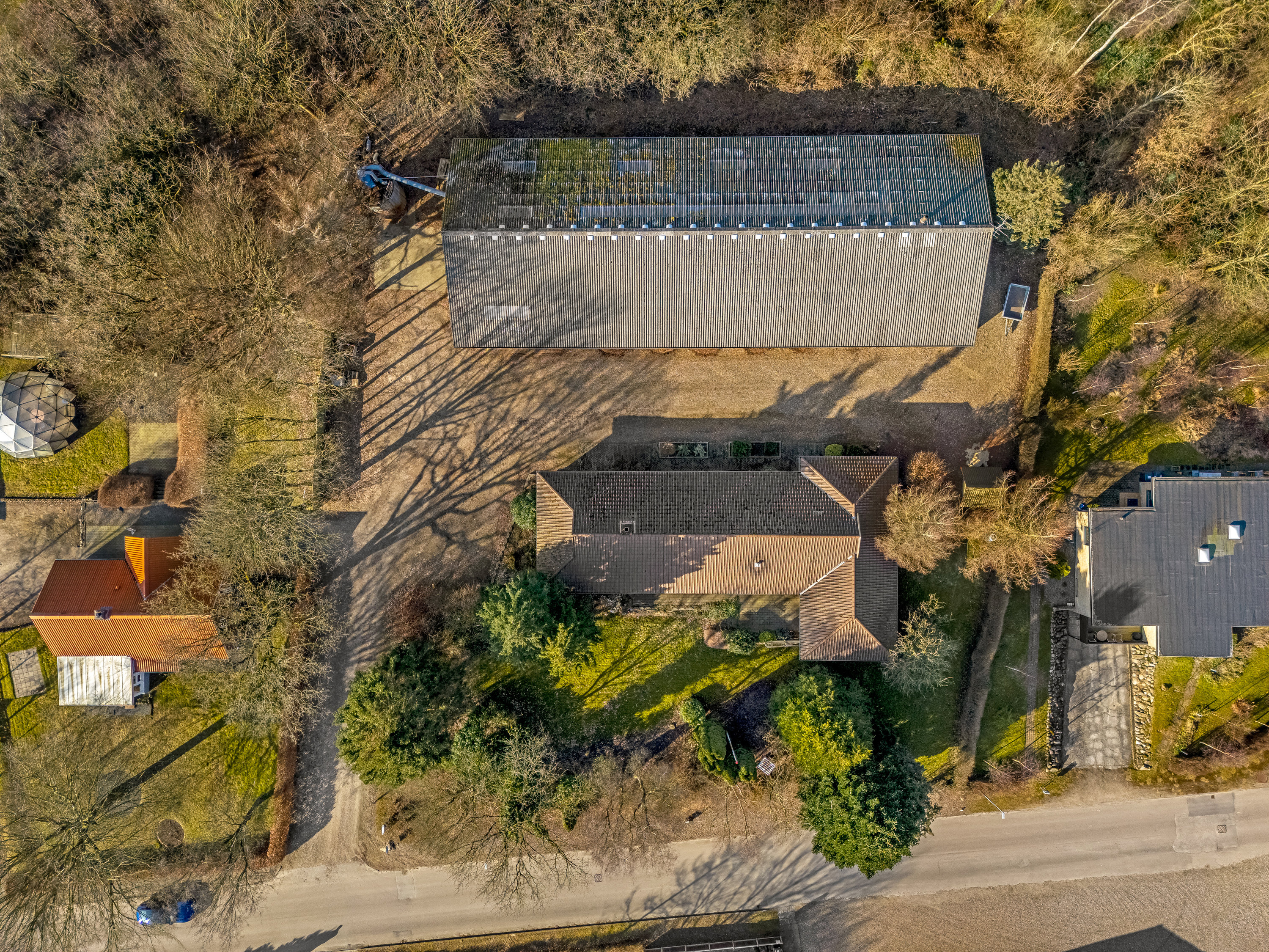 Fremhævet luftfoto billede i fuldskærmstilstand. Billede af Skovbrynet 11, Ølstrup, 6950 Ringkøbing