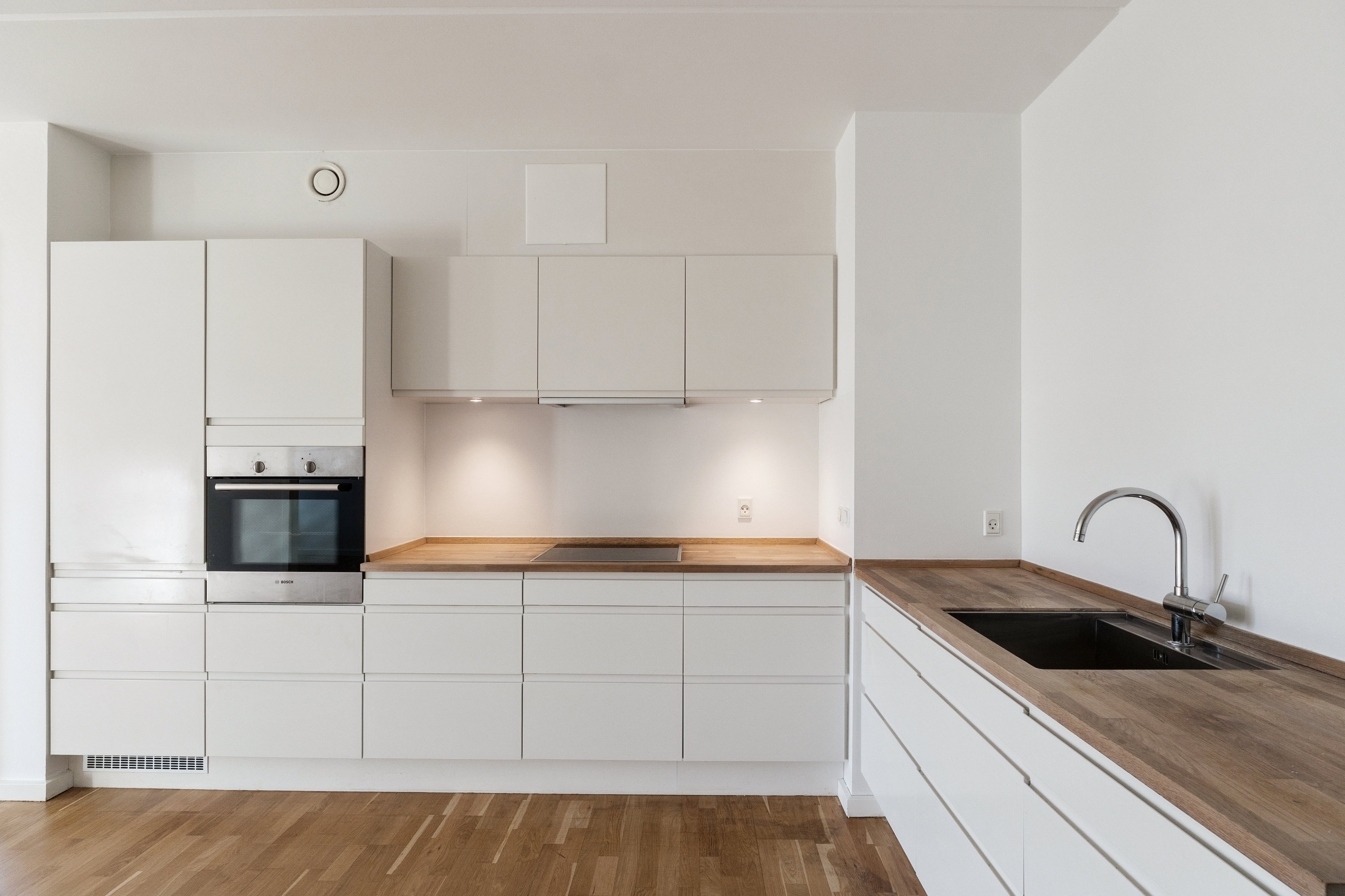 Fremhævet køkken billede i fuldskærmstilstand. Billede af Venøgade 24, 1. mf., 2100 København Ø