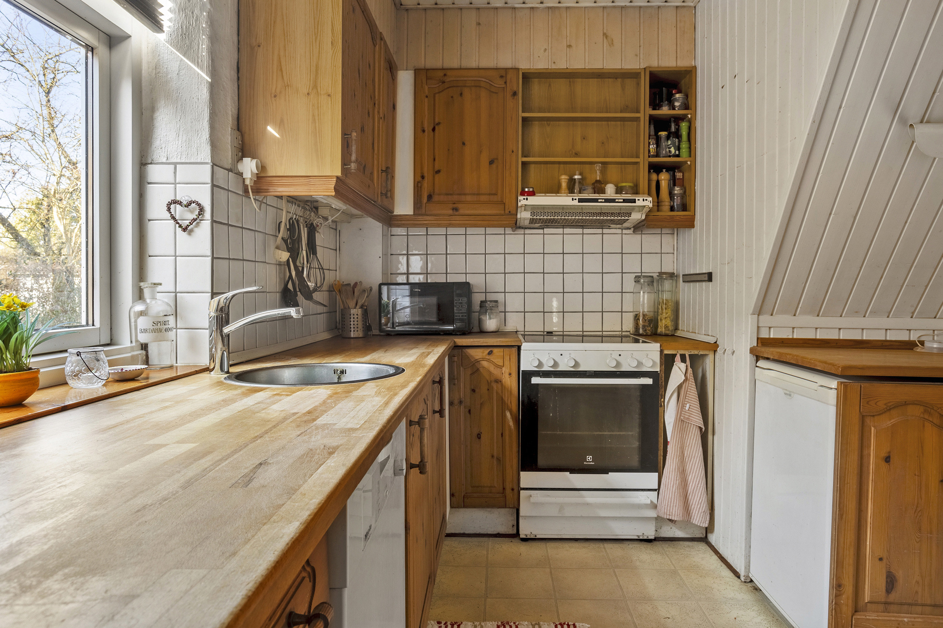 Fremhævet køkken billede i fuldskærmstilstand. Billede af Andstvej 6, 6621 Gesten