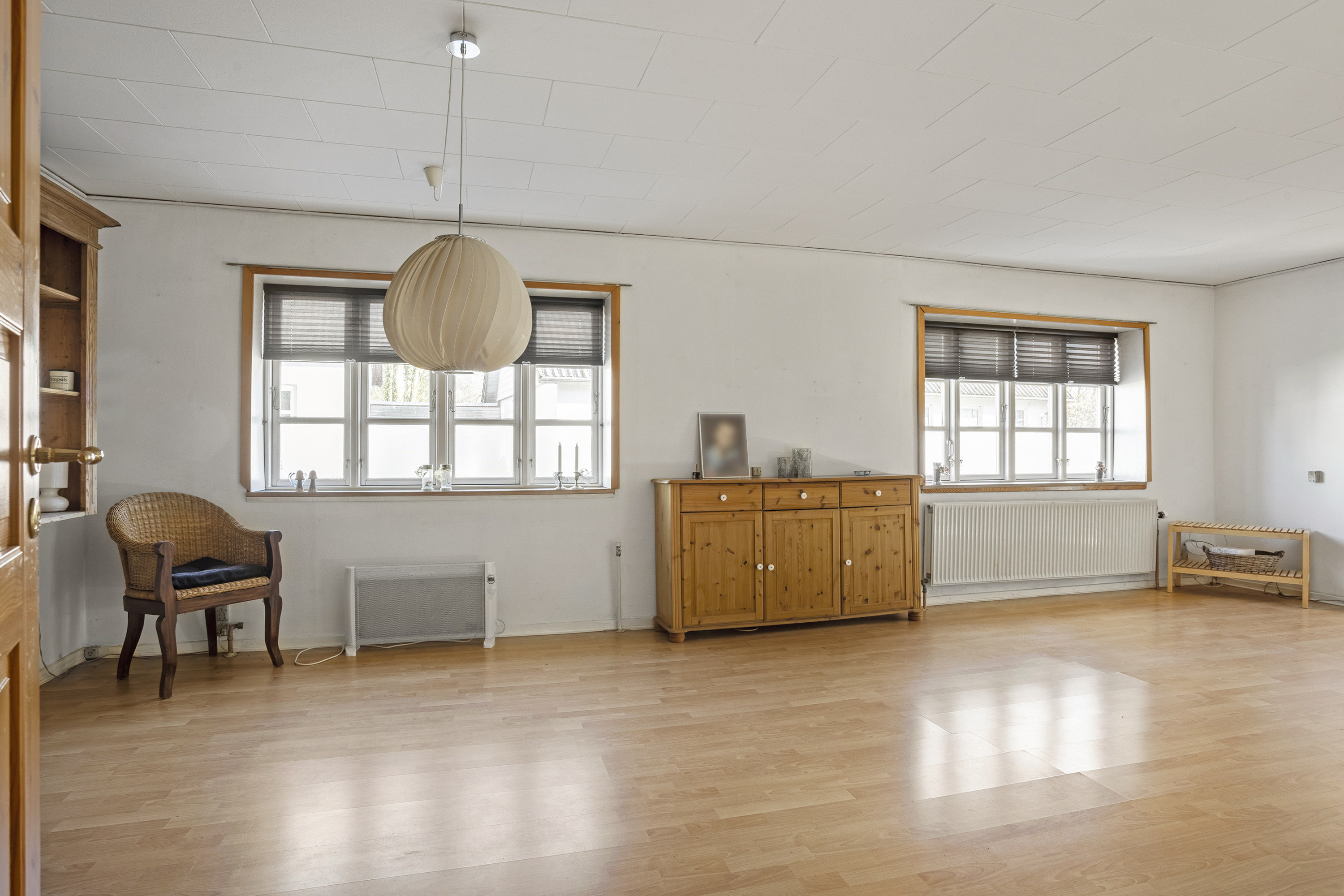 Fremhævet stue billede i fuldskærmstilstand. Billede af Andstvej 6, 6621 Gesten