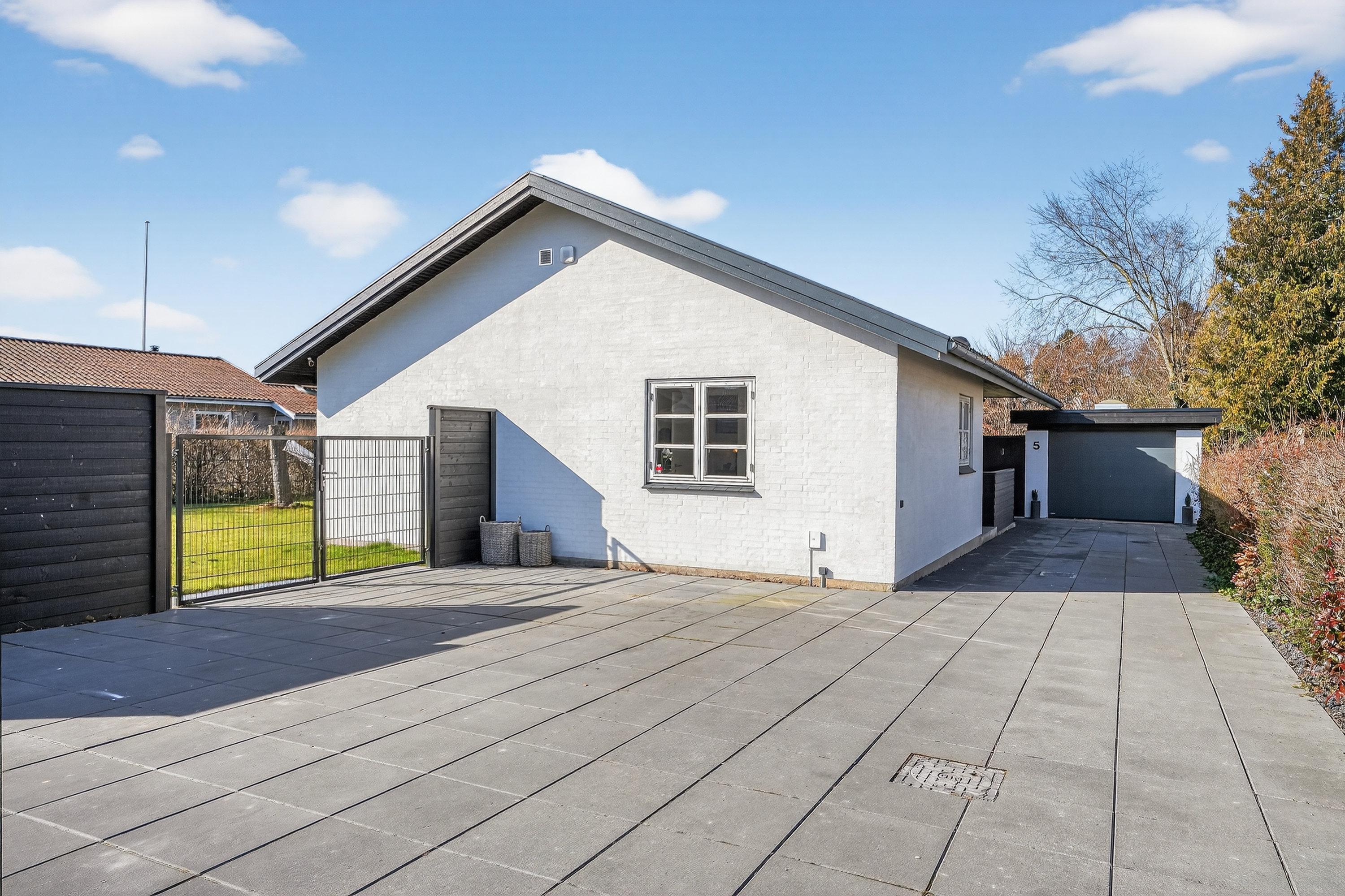 Fremhævet ejendommen billede i fuldskærmstilstand. Billede af Nørrevej 5, 2690 Karlslunde