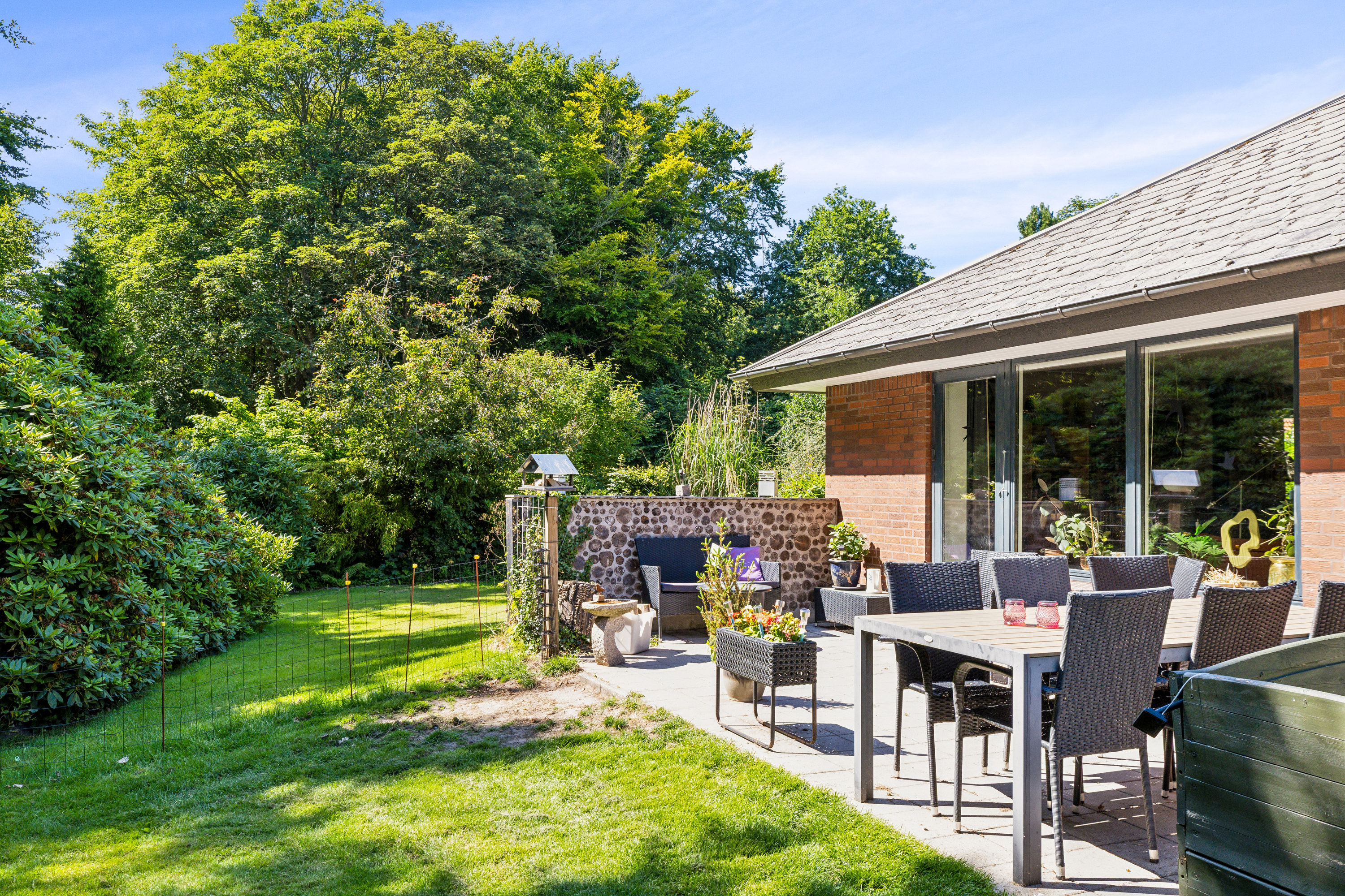 Fremhævet terrasse billede i fuldskærmstilstand. Billede af V Vedsted Byvej 18A, Vester Vedsted, 6760 Ribe