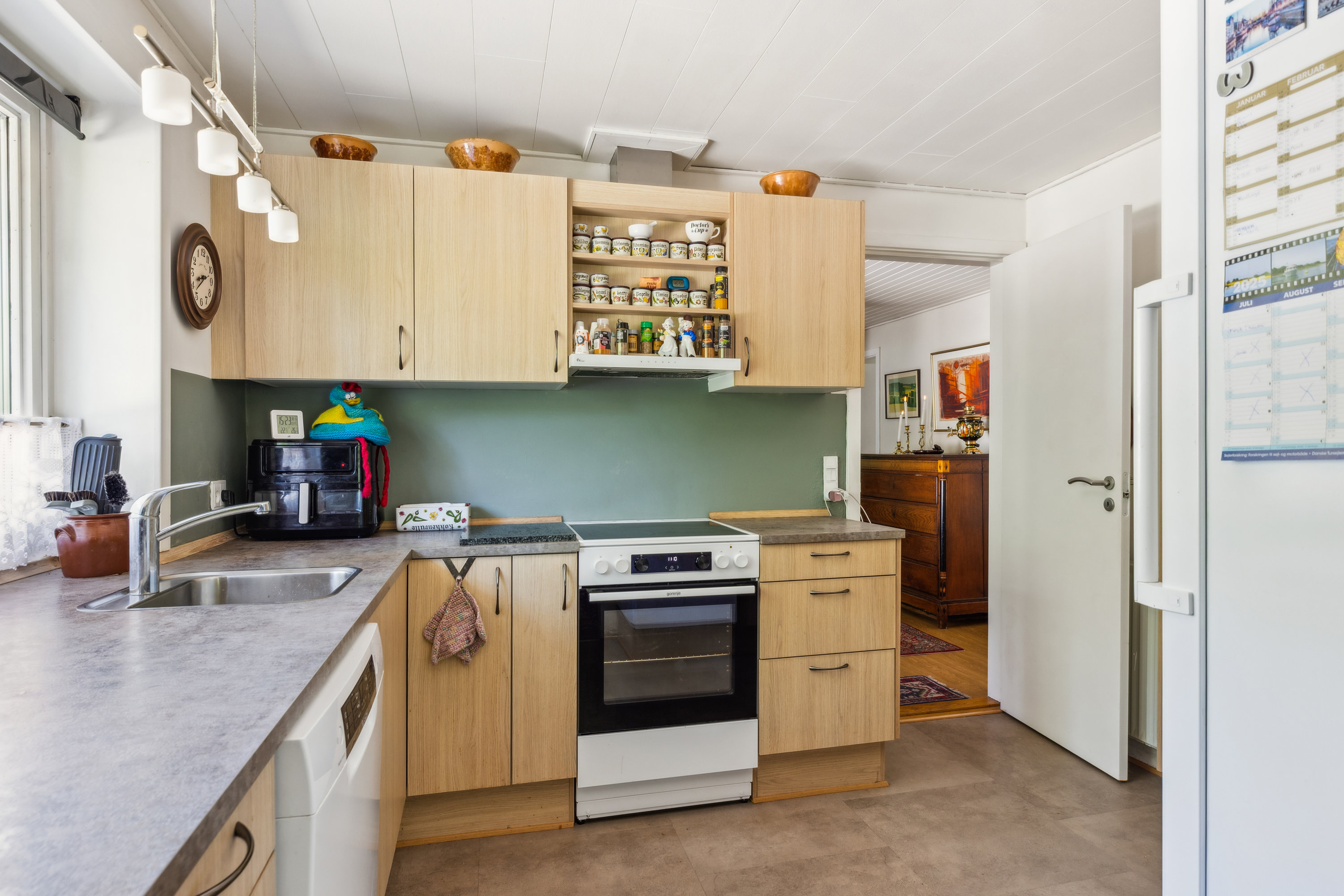 Fremhævet køkken billede i fuldskærmstilstand. Billede af V Vedsted Byvej 18A, Vester Vedsted, 6760 Ribe