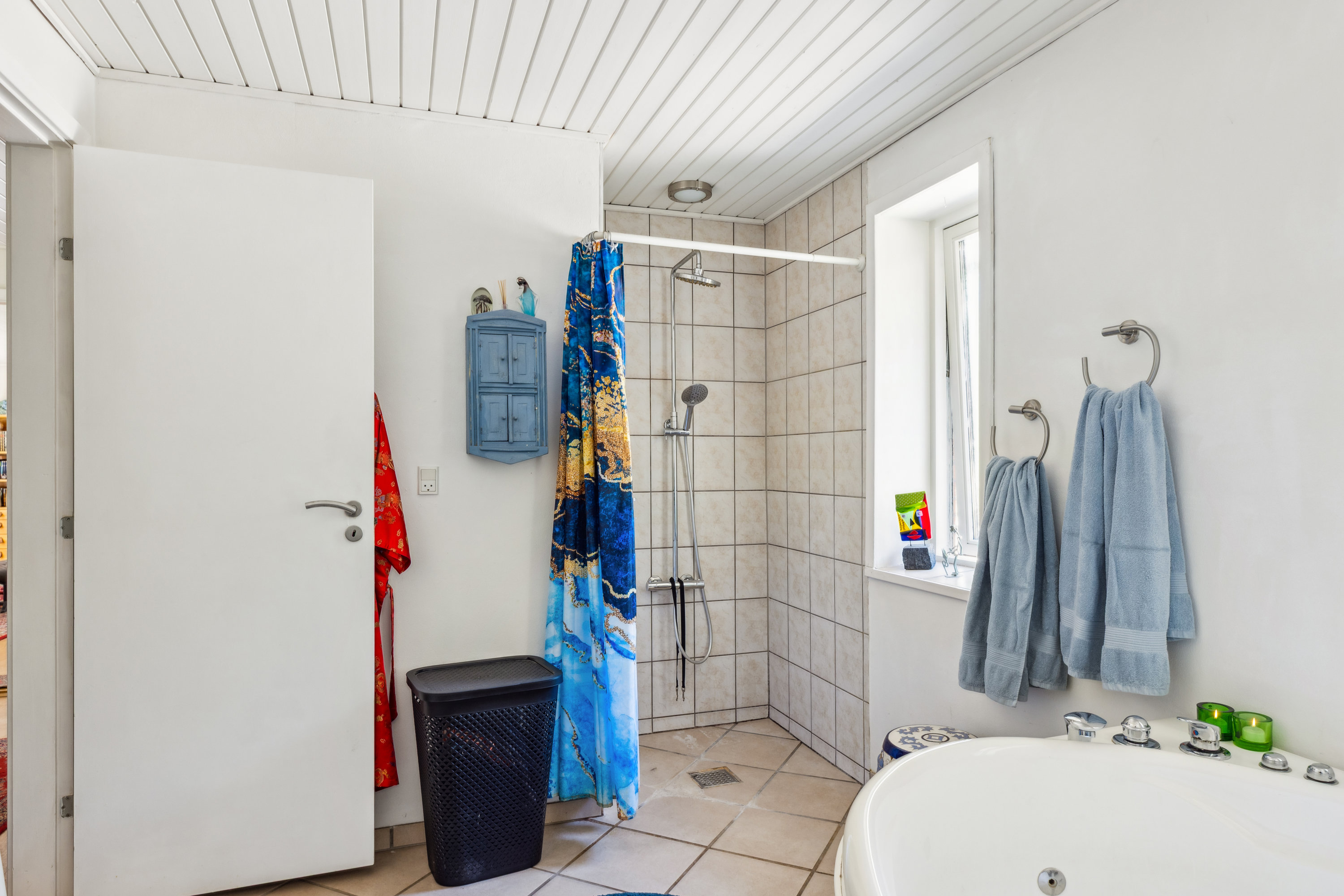 Fremhævet badeværelse billede i fuldskærmstilstand. Billede af V Vedsted Byvej 18A, Vester Vedsted, 6760 Ribe