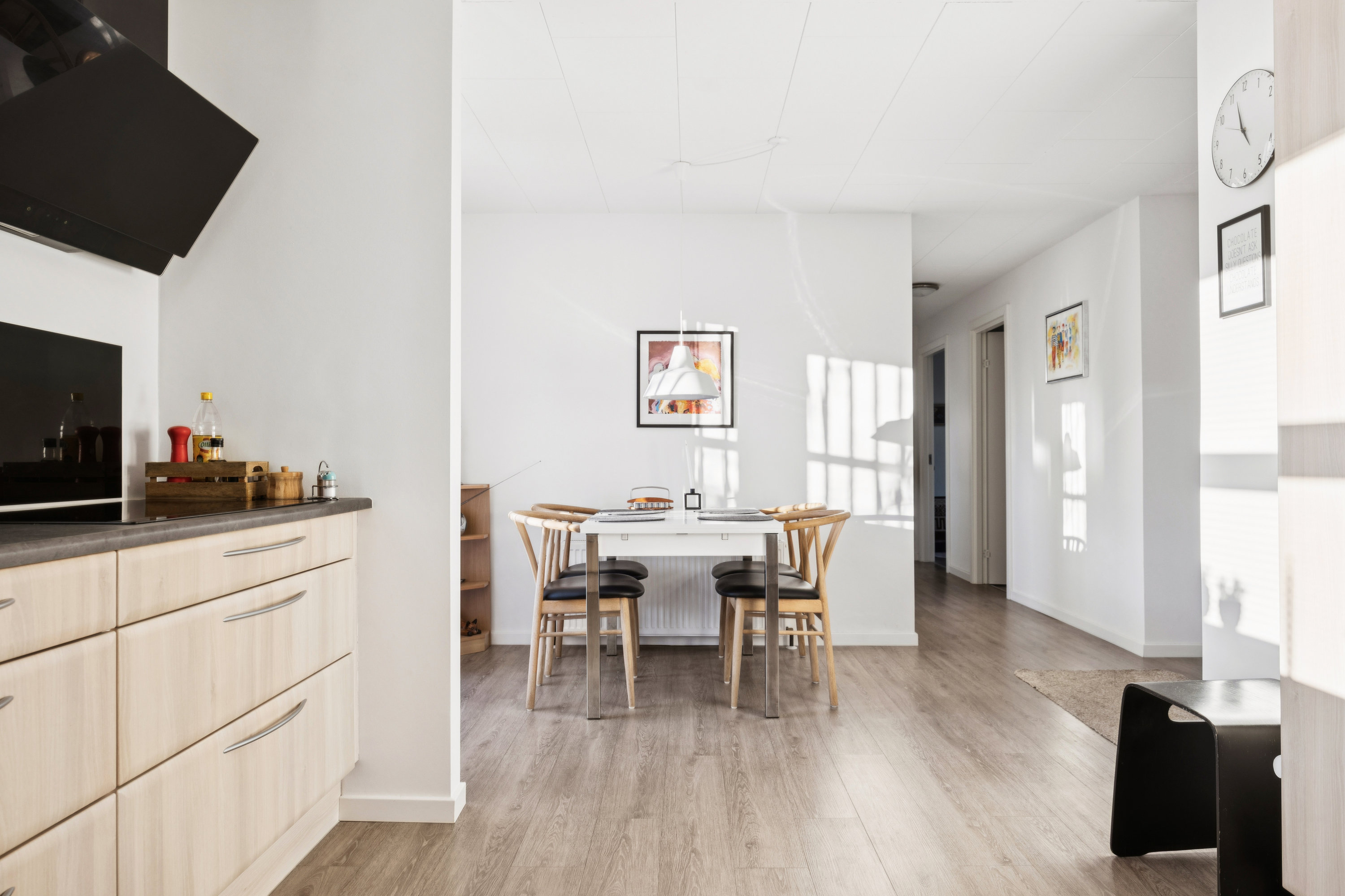 Fremhævet køkken billede i fuldskærmstilstand. Billede af Østervang 20, 9362 Gandrup