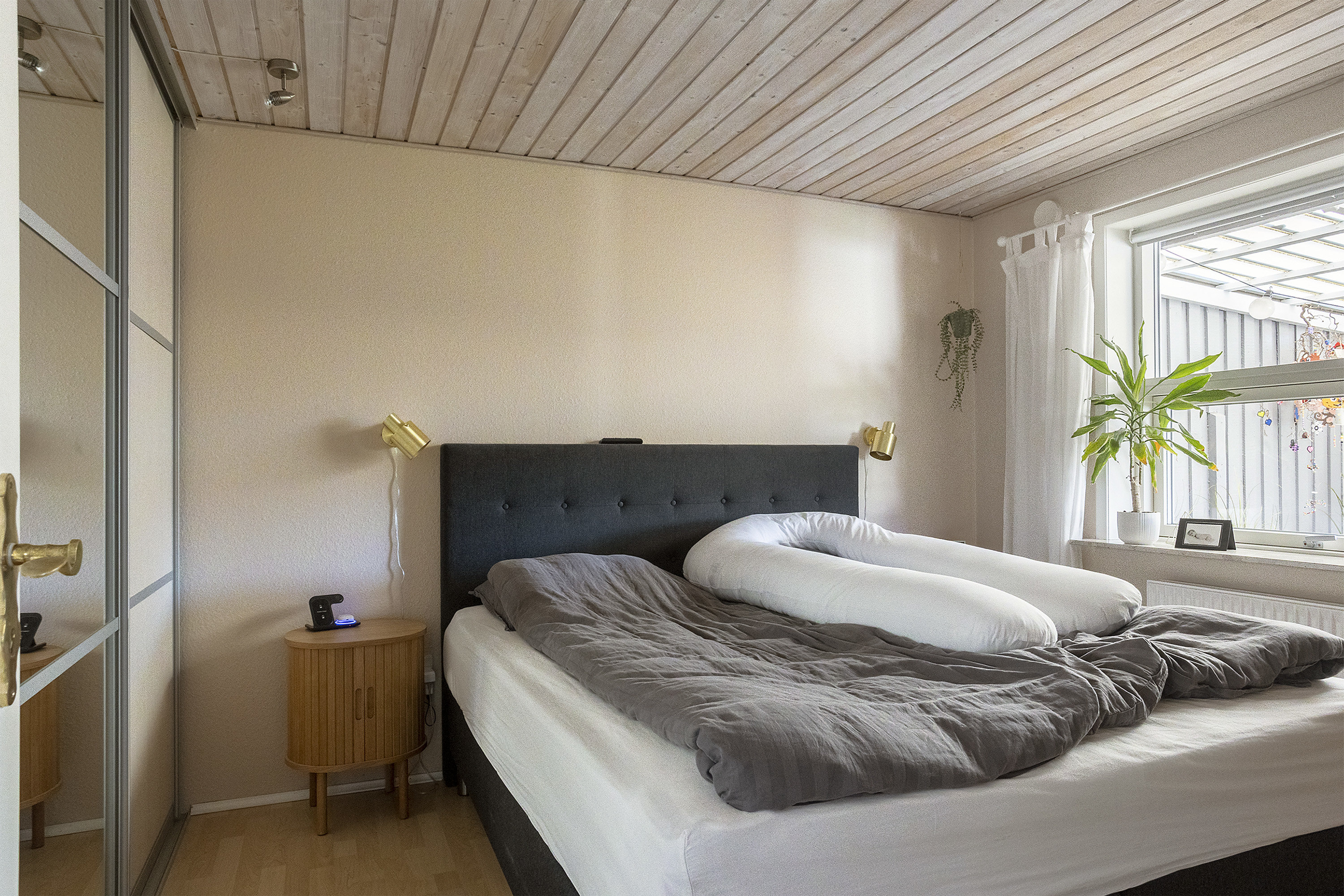 Fremhævet soveværelse billede i fuldskærmstilstand. Billede af Julivænget 39, Bramdrupdam, 6000 Kolding