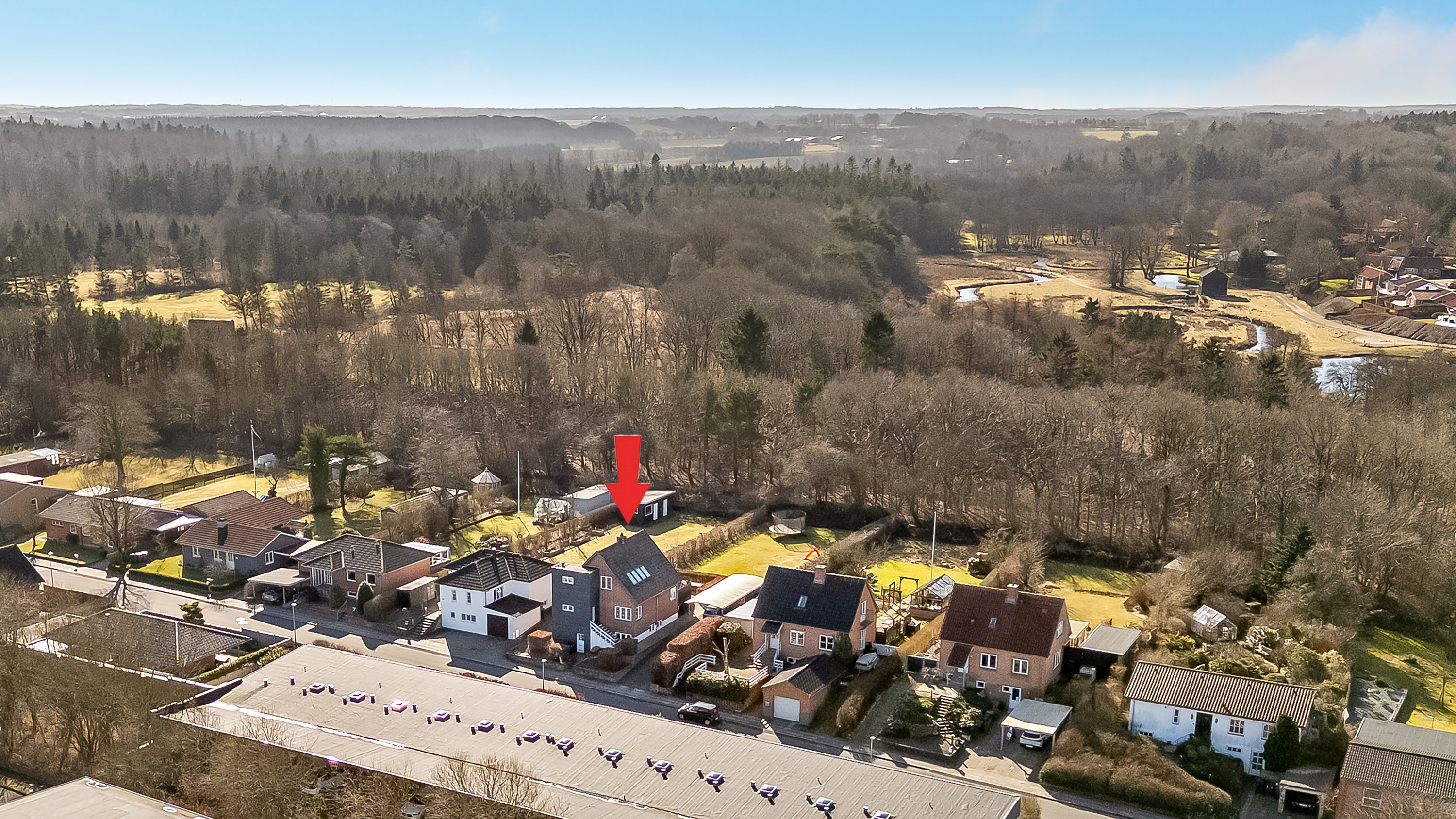 Fremhævet luftfoto billede i fuldskærmstilstand. Billede af Kildevej 18, 7500 Holstebro