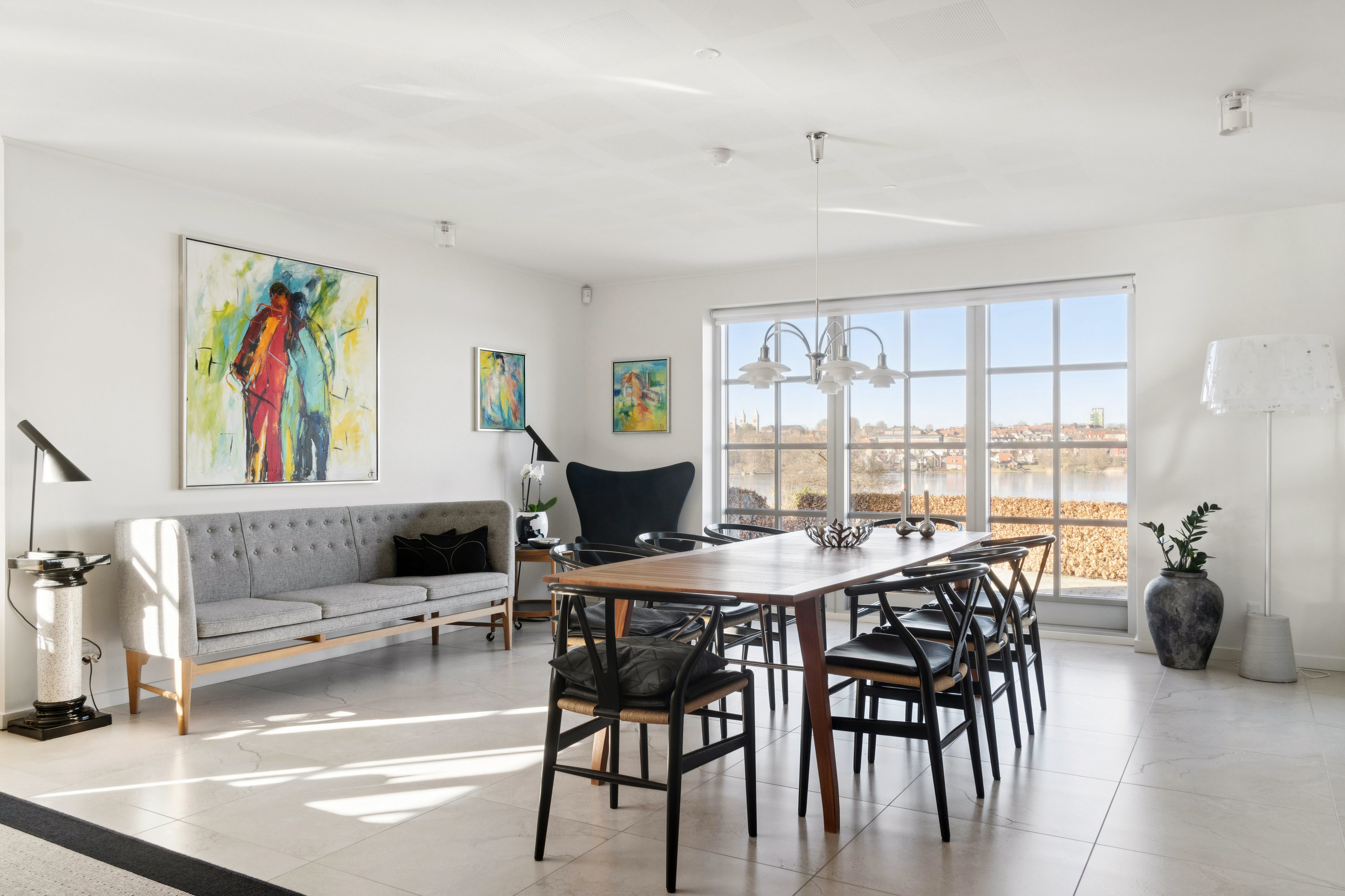 Fremhævet spisestue billede i fuldskærmstilstand. Billede af Asmildhøjen 2A, 8800 Viborg