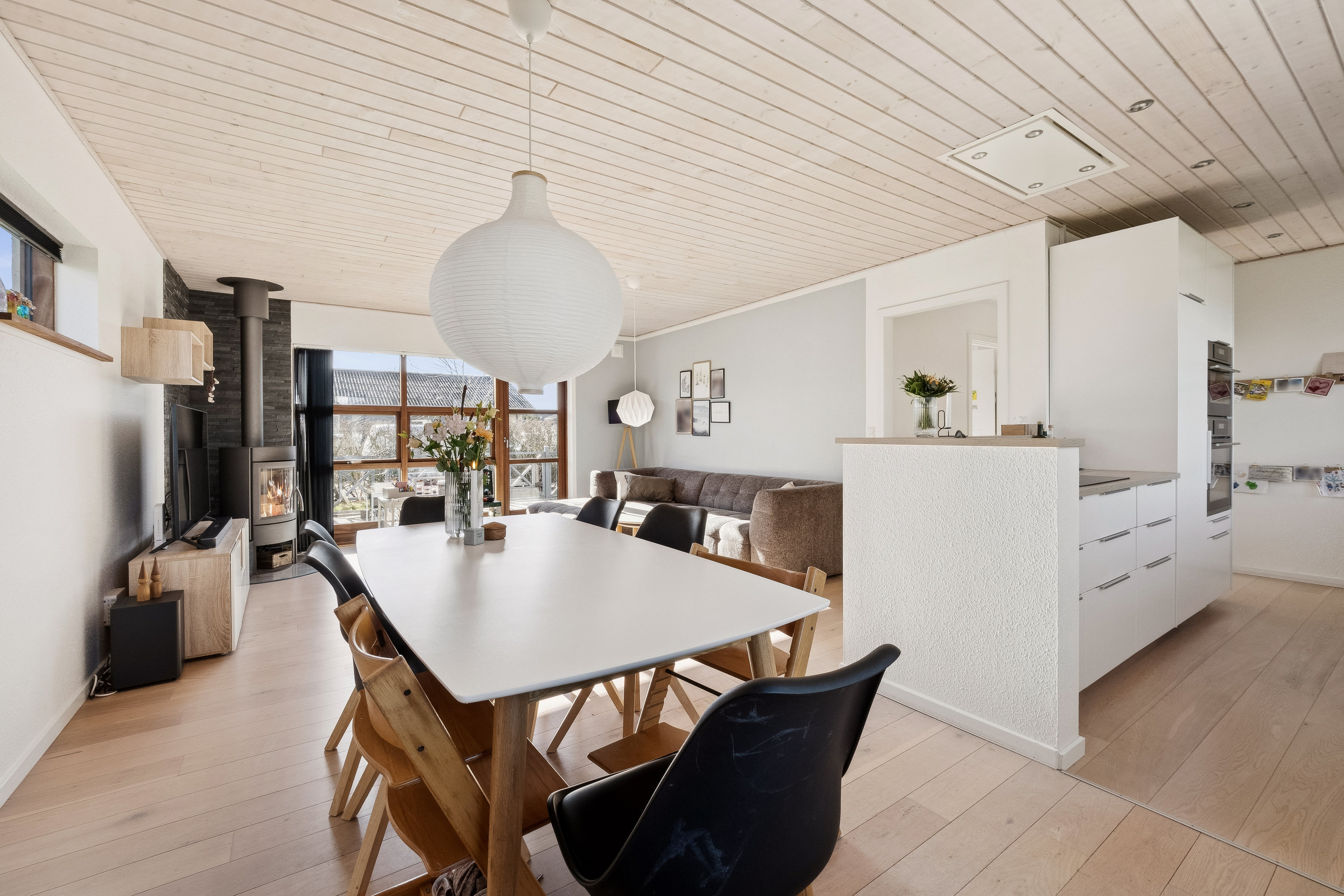 Fremhævet spisestue billede i fuldskærmstilstand. Billede af Birkevej 1, Nr. Søby, 7840 Højslev