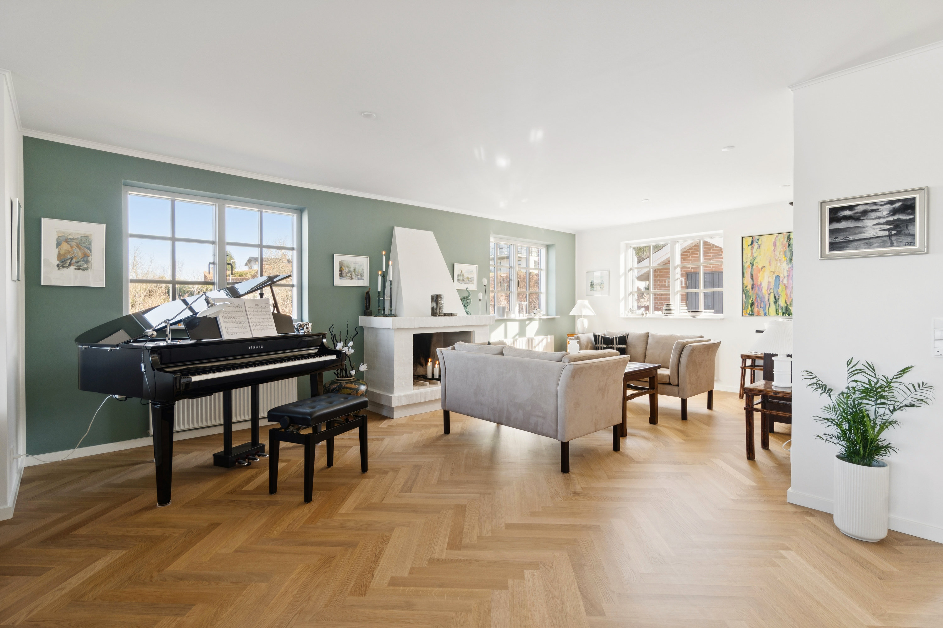 Fremhævet stue billede i fuldskærmstilstand. Billede af Asmildhøjen 2A, 8800 Viborg