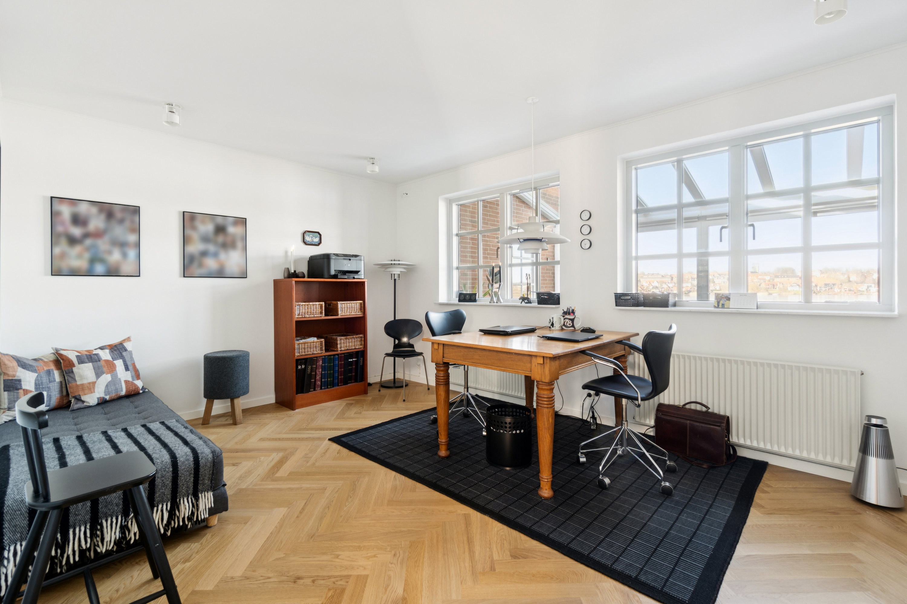 Fremhævet stue billede i fuldskærmstilstand. Billede af Asmildhøjen 2A, 8800 Viborg