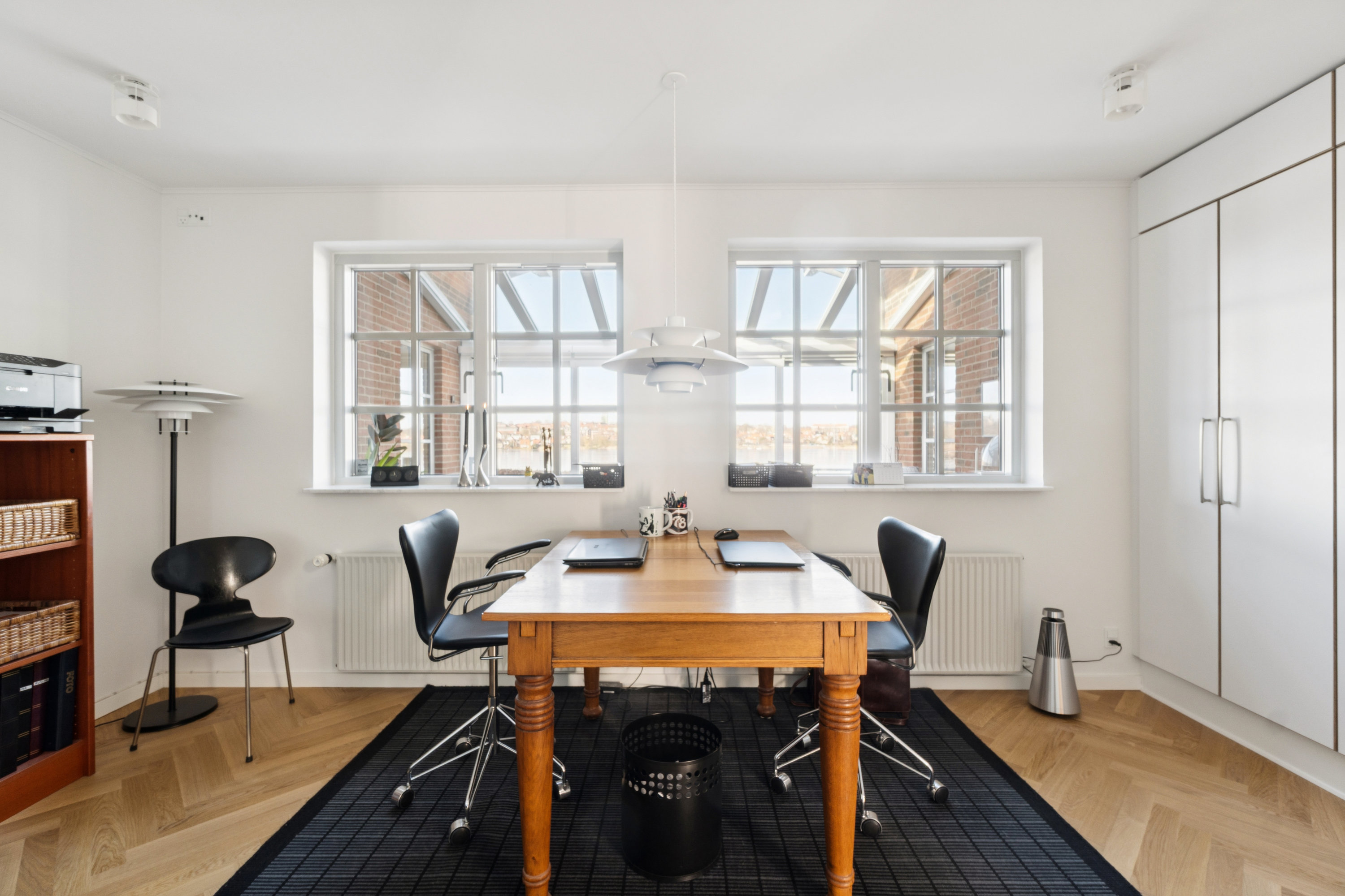 Fremhævet stue billede i fuldskærmstilstand. Billede af Asmildhøjen 2A, 8800 Viborg