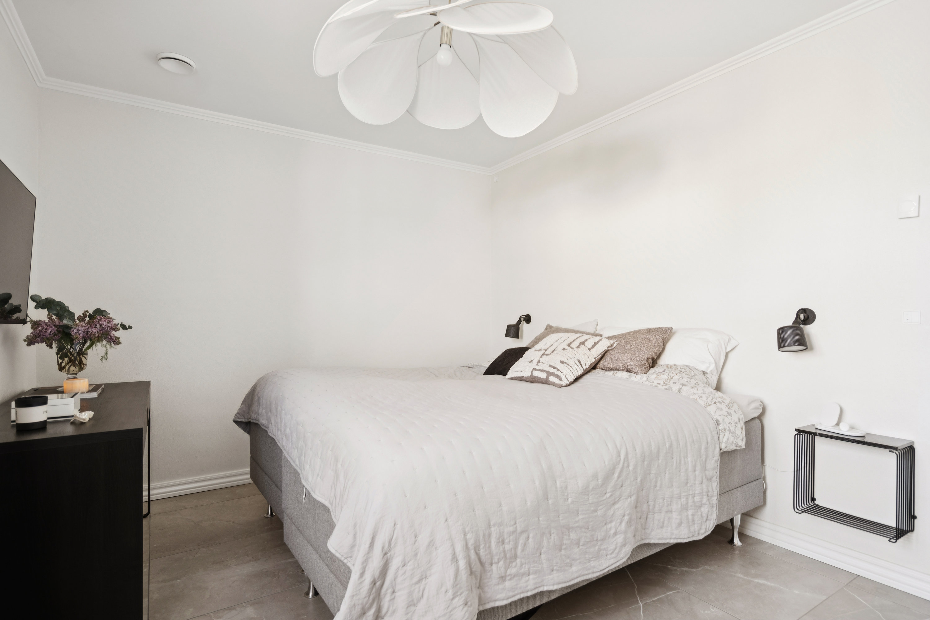 Fremhævet værelse billede i fuldskærmstilstand. Billede af Rødkælkevej 2, 9400 Nørresundby