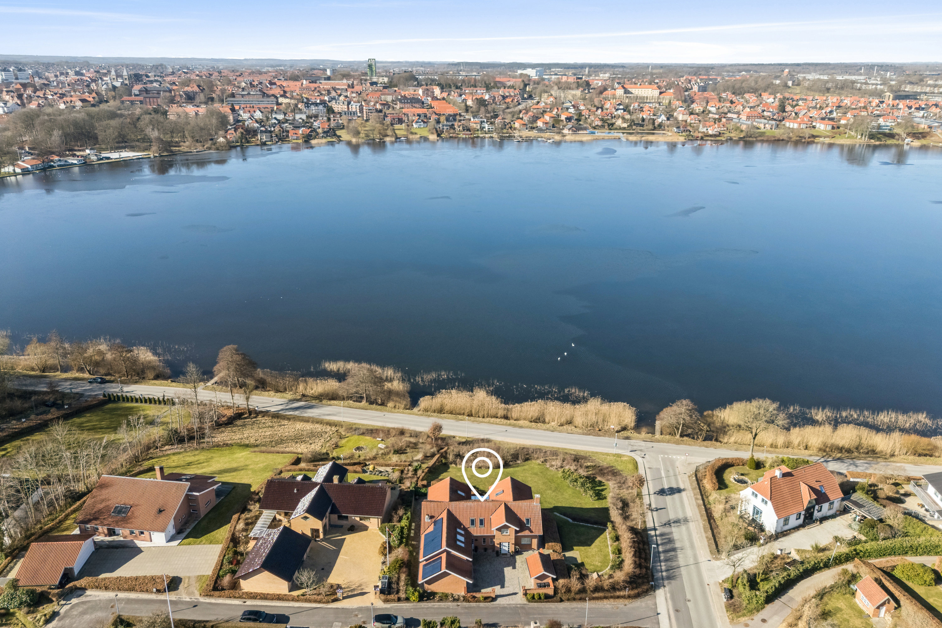 Fremhævet luftfoto billede i fuldskærmstilstand. Billede af Asmildhøjen 2A, 8800 Viborg