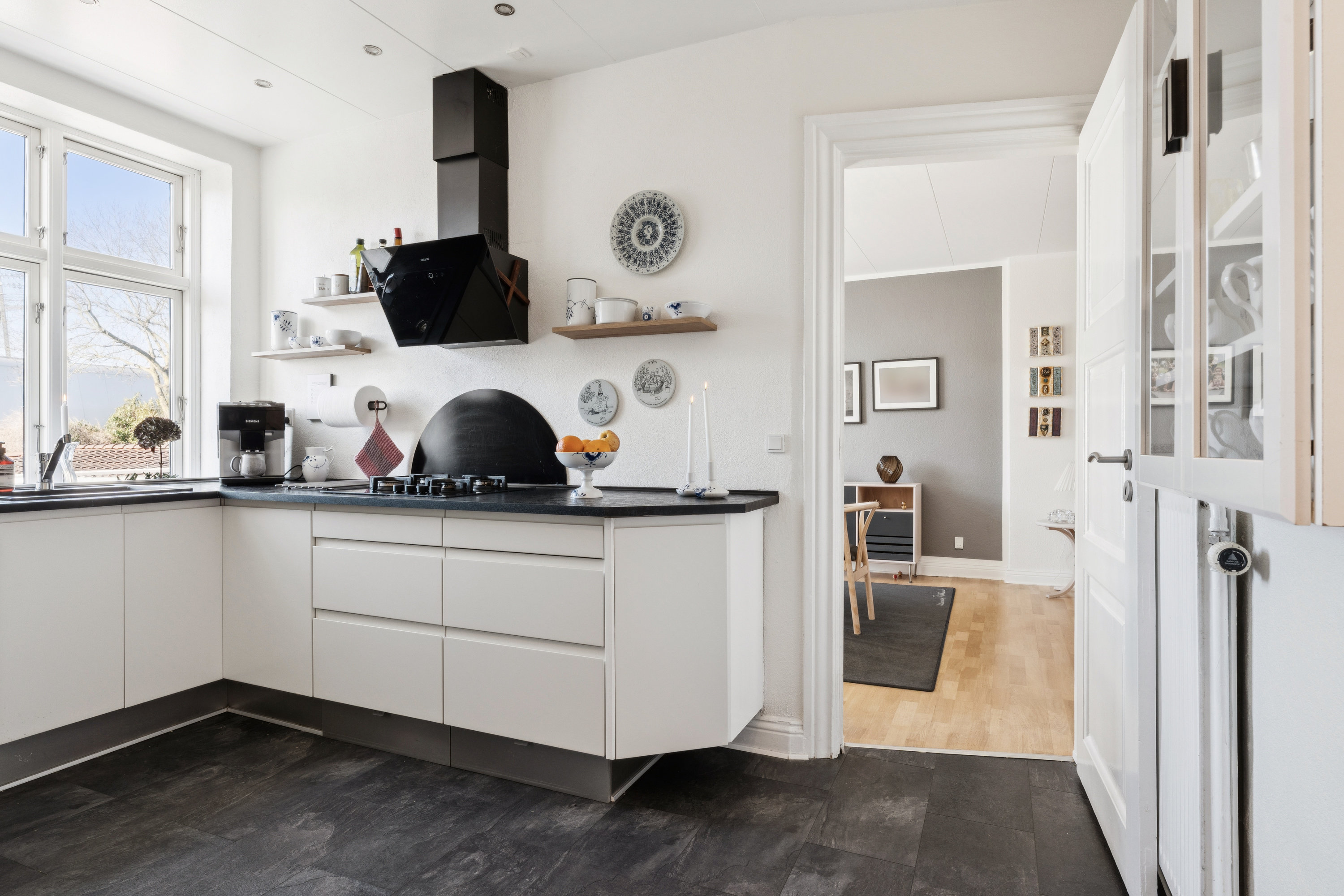 Fremhævet køkken billede i fuldskærmstilstand. Billede af Schleppegrellsgade 19, 9000 Aalborg