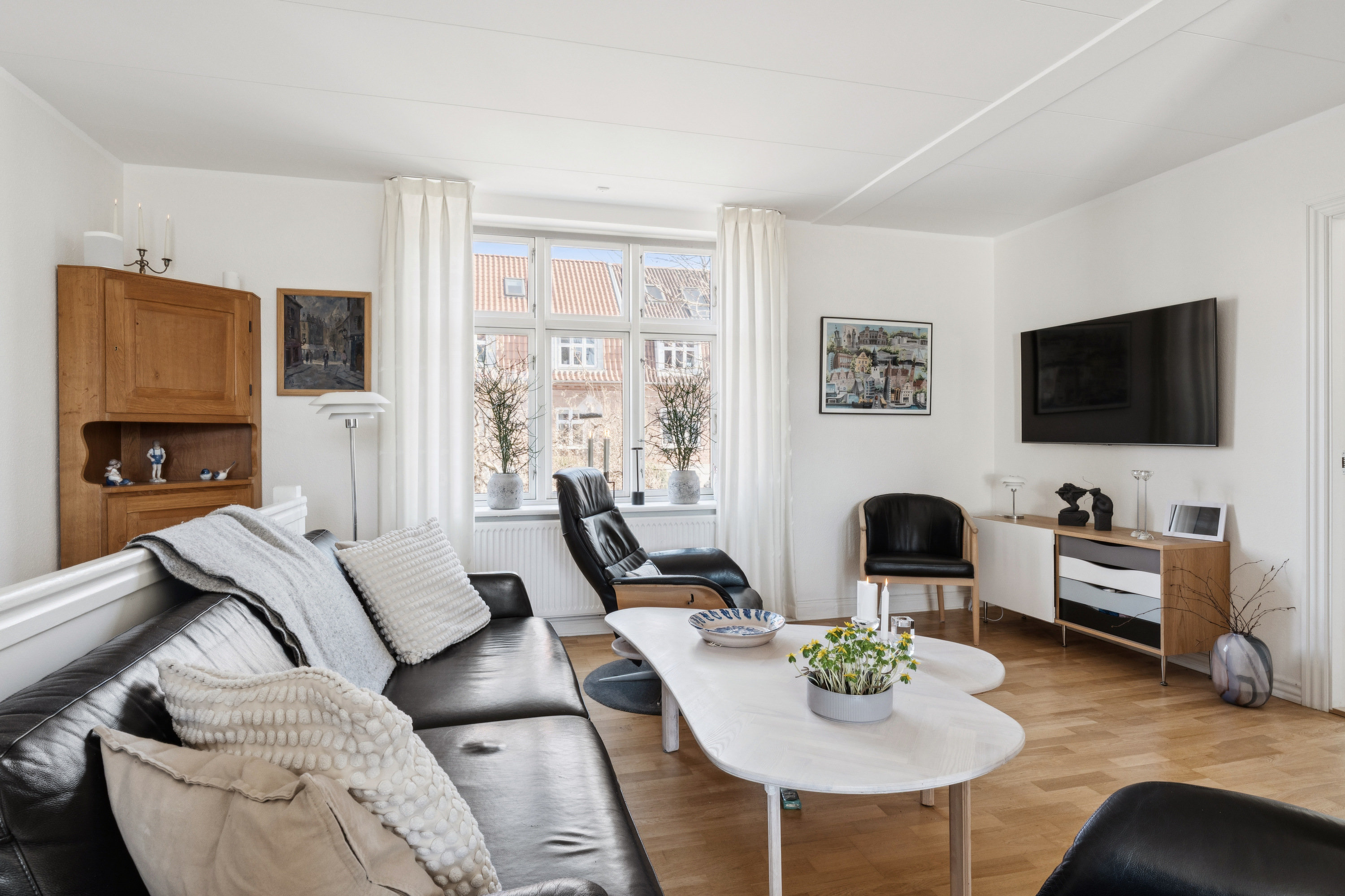 Fremhævet stue billede i fuldskærmstilstand. Billede af Schleppegrellsgade 19, 9000 Aalborg