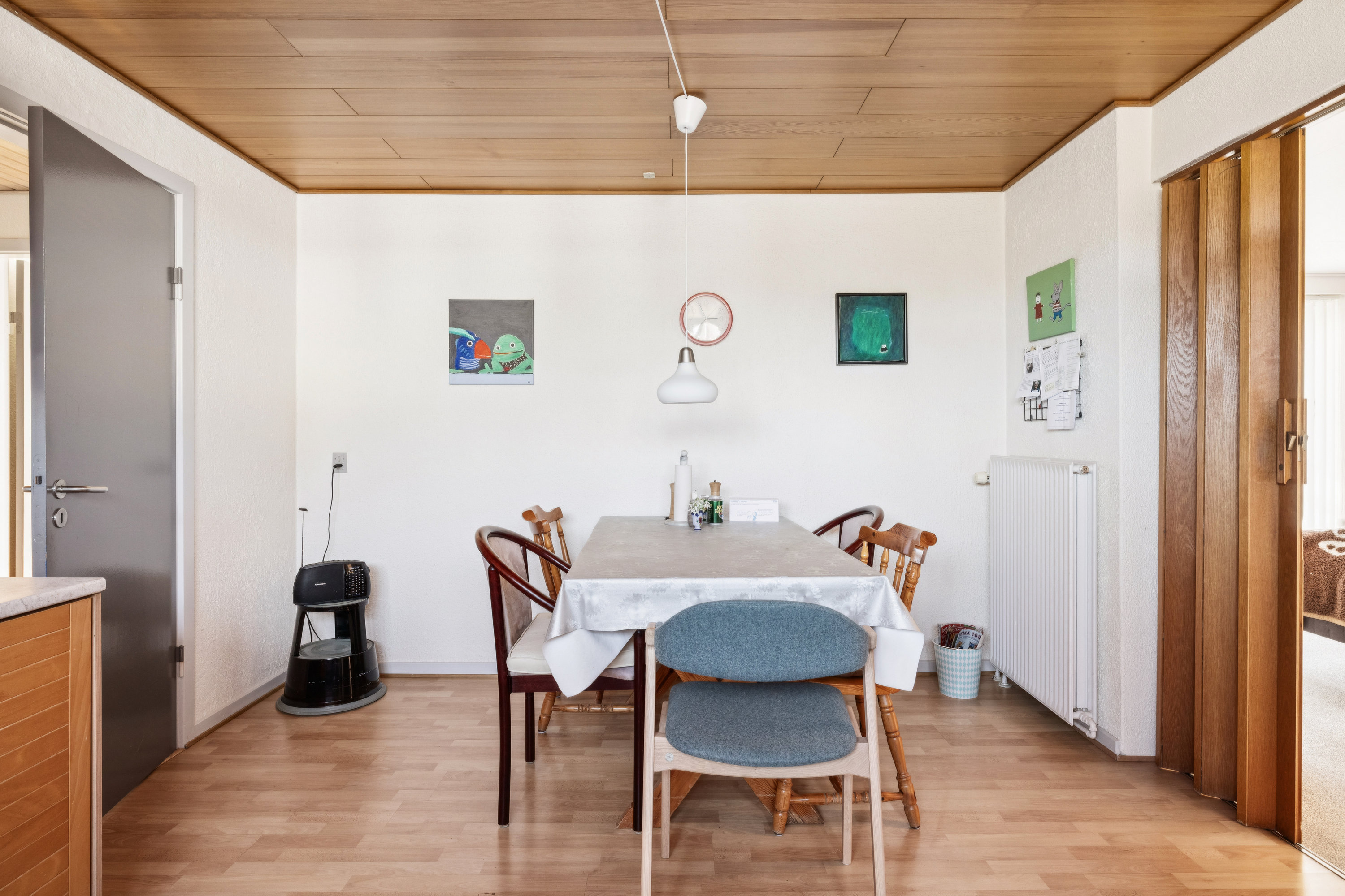 Fremhævet stue billede i fuldskærmstilstand. Billede af Katholmvej 10, 8500 Grenaa