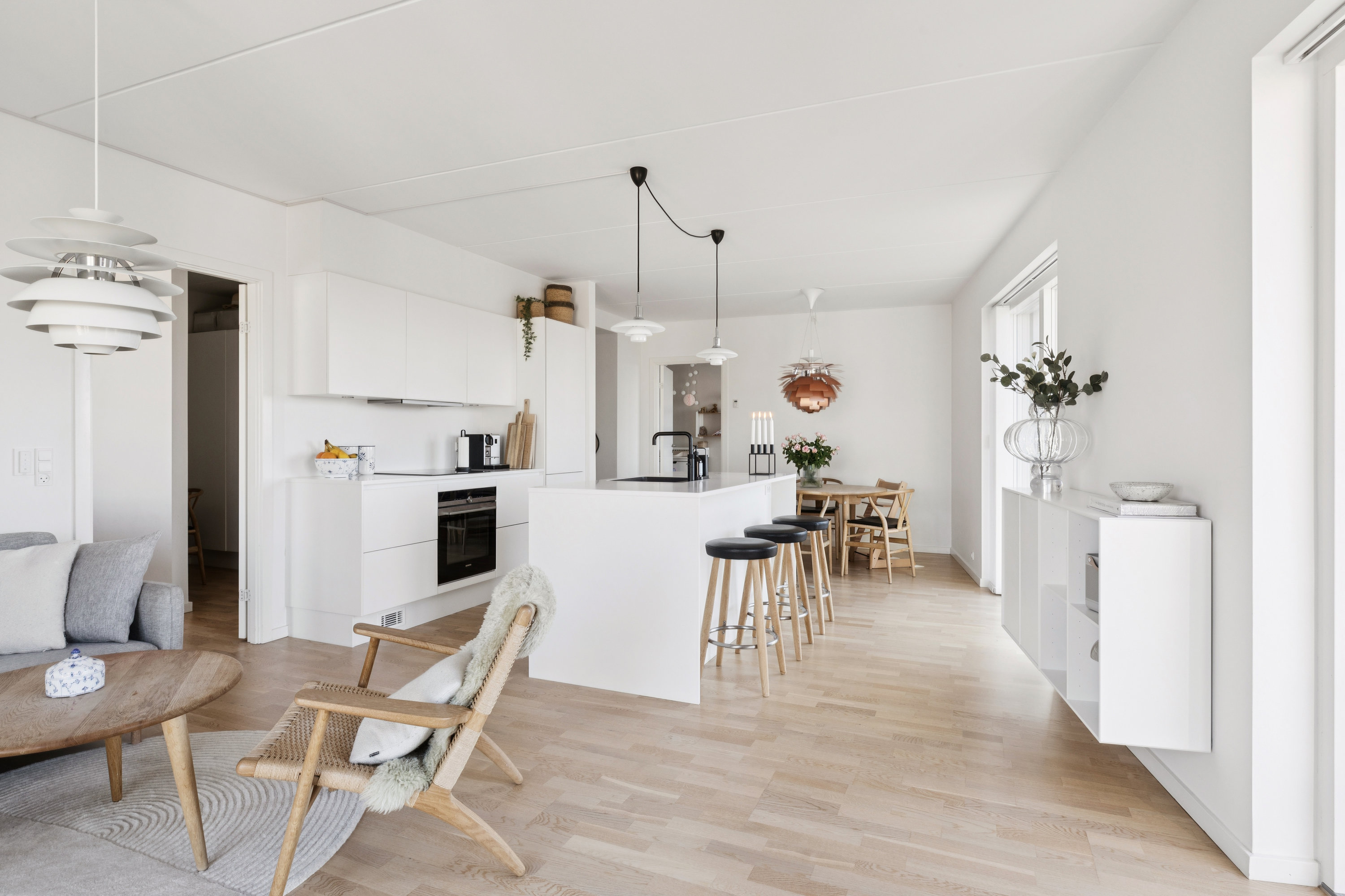 Miniaturebillede 2: stue. Billede af Ingrid Marievej 50, 6. tv., 2500 Valby