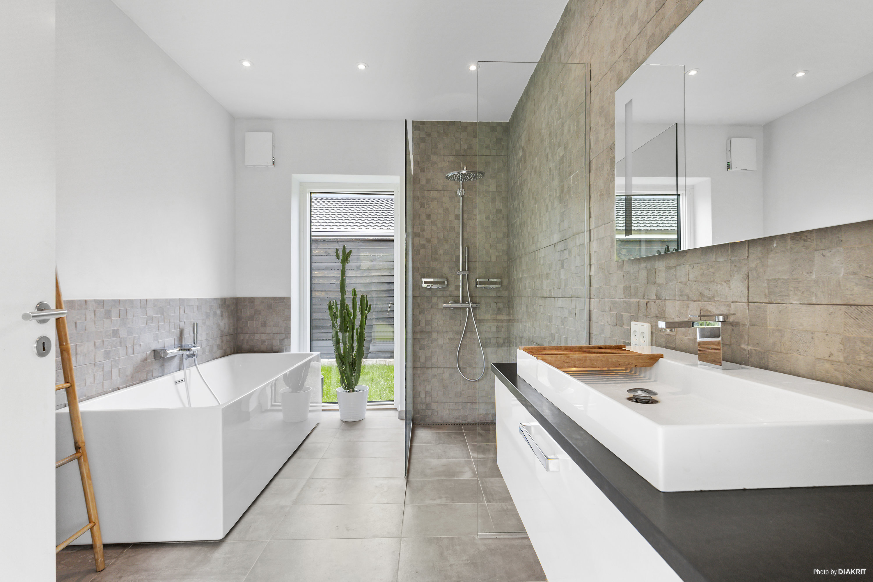 Fremhævet  billede i fuldskærmstilstand. Billede af Christian X's Alle 108, 2800 Kongens Lyngby