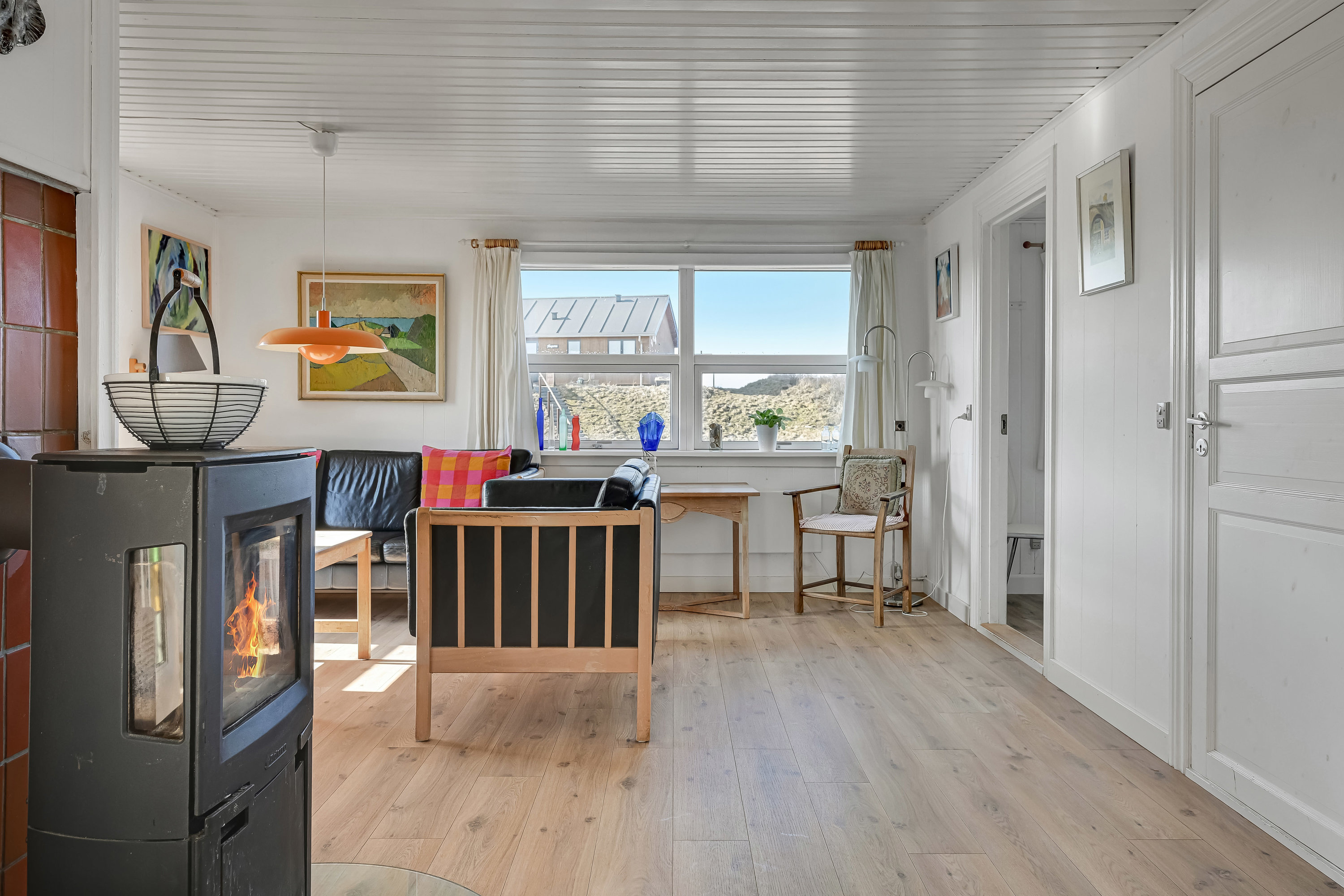 Fremhævet stue billede i fuldskærmstilstand. Billede af Slunden 54, Rindby Strand, 6720 Fanø