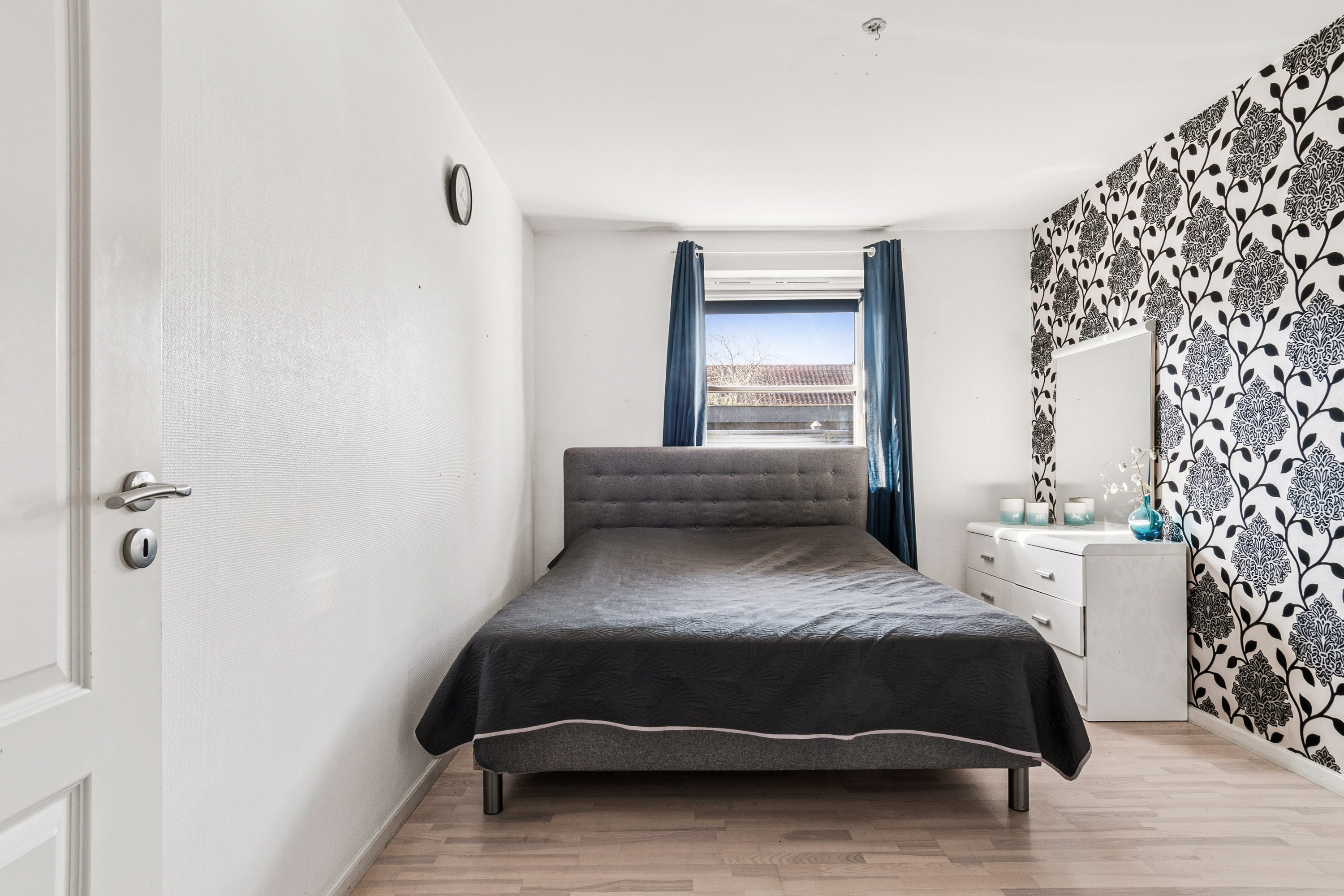 Fremhævet værelse billede i fuldskærmstilstand. Billede af Ingstrup Alle 10B, 2770 Kastrup