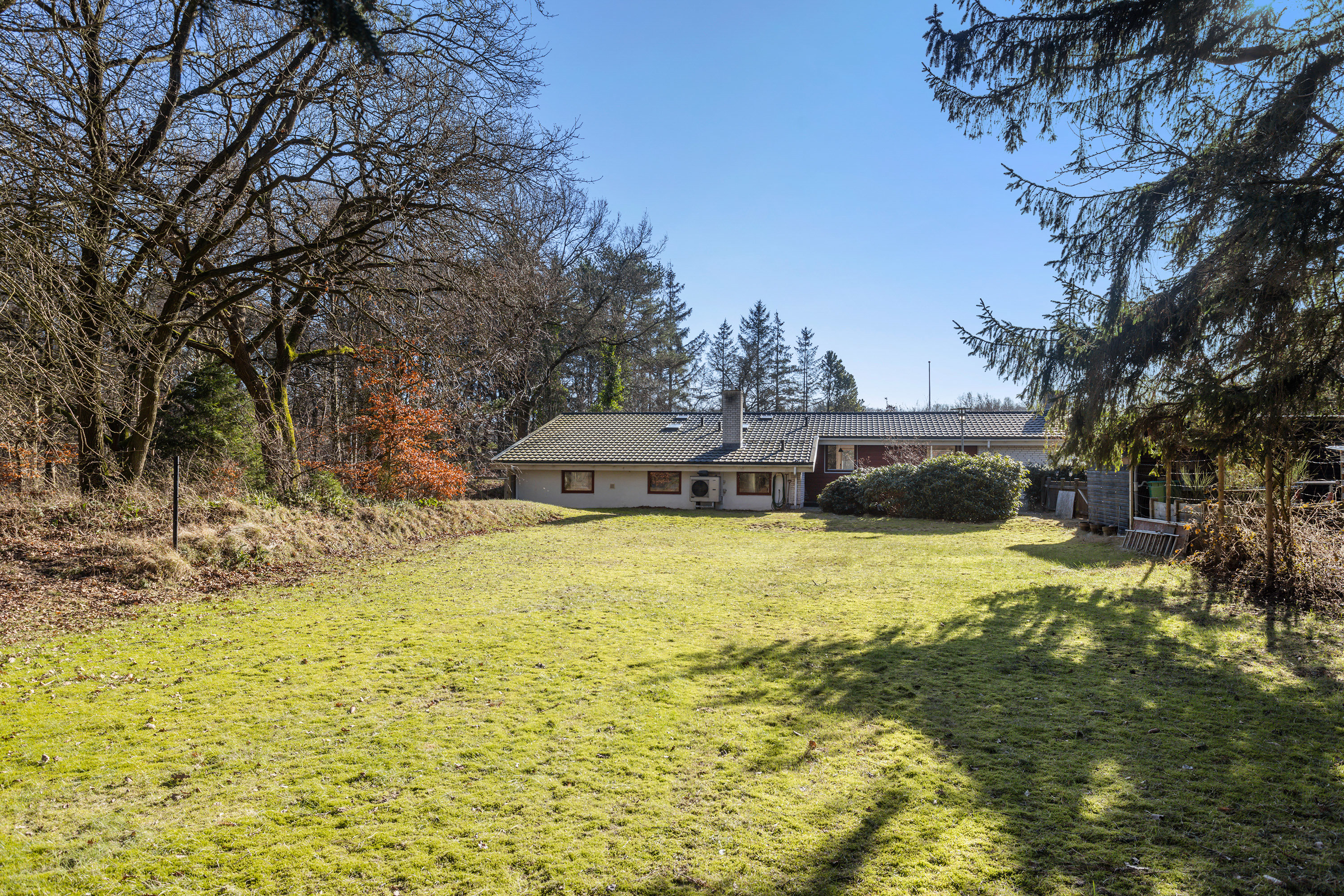 Fremhævet have billede i fuldskærmstilstand. Billede af Slåenvej 10, Sulbæk, 9900 Frederikshavn