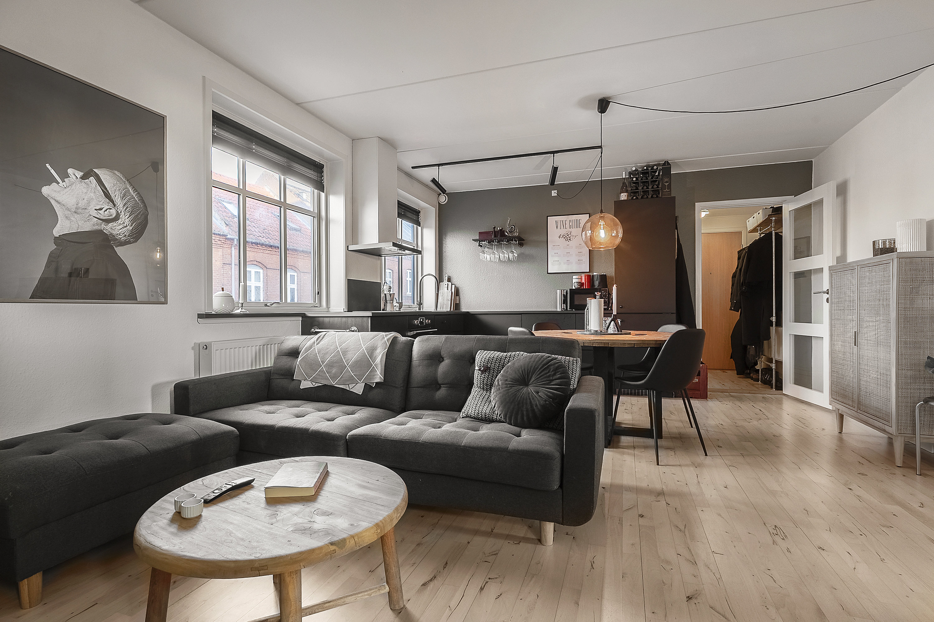 Fremhævet stue billede i fuldskærmstilstand. Billede af Emil Bojsens Gade 23, 1. th., 8700 Horsens