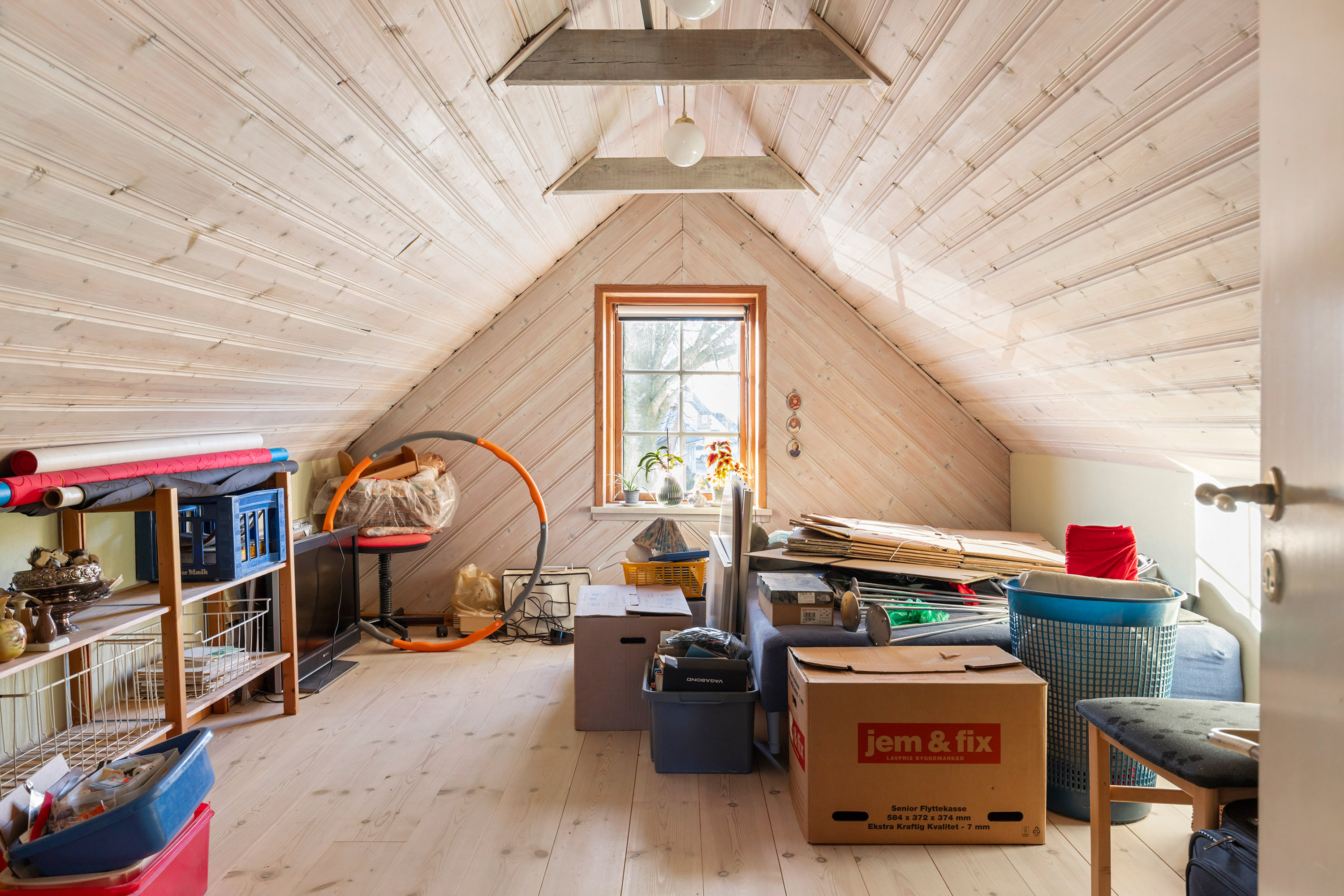 Fremhævet værelse billede i fuldskærmstilstand. Billede af Nibevej 12, 9600 Aars