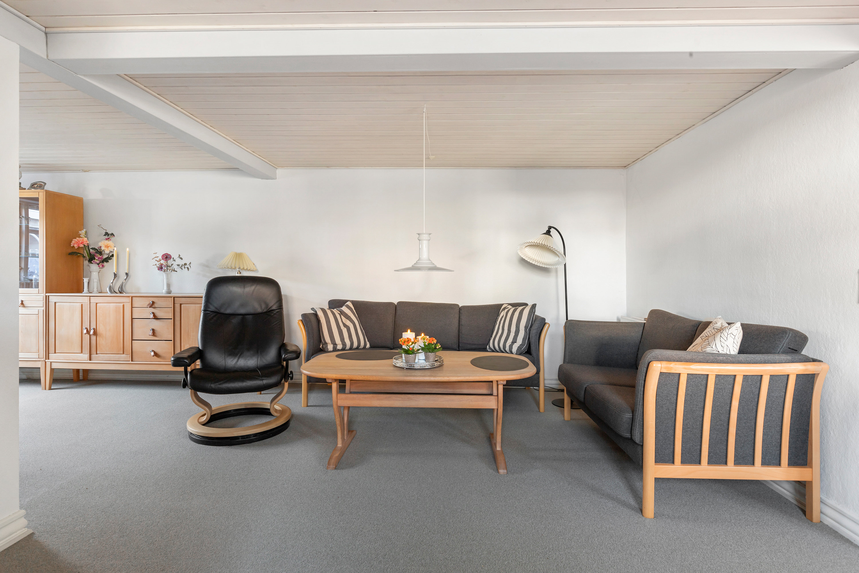 Fremhævet stue billede i fuldskærmstilstand. Billede af Nibevej 12, 9600 Aars