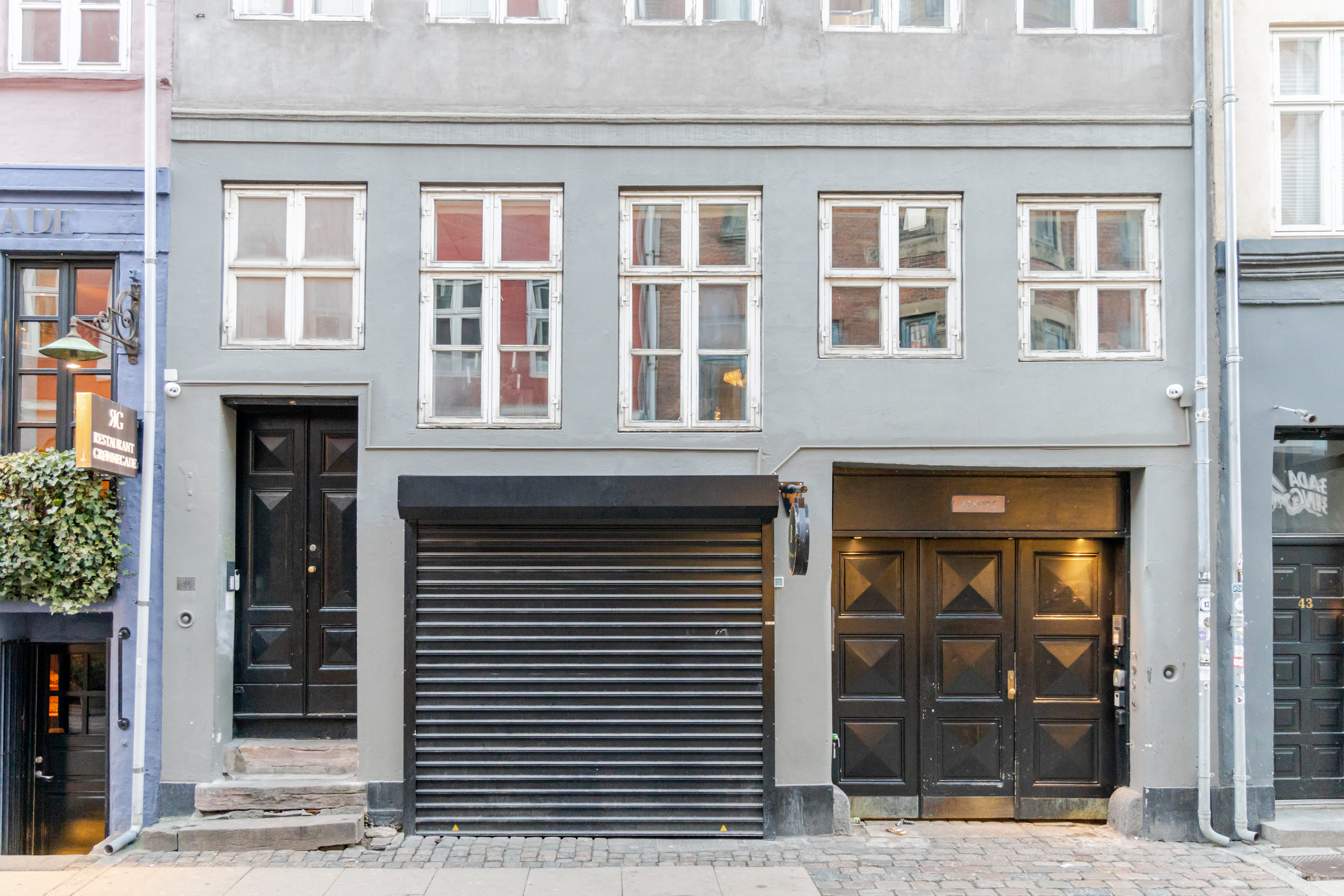 Fremhævet facade bolig billede i fuldskærmstilstand. Billede af Grønnegade 41, st.., 1107 København K