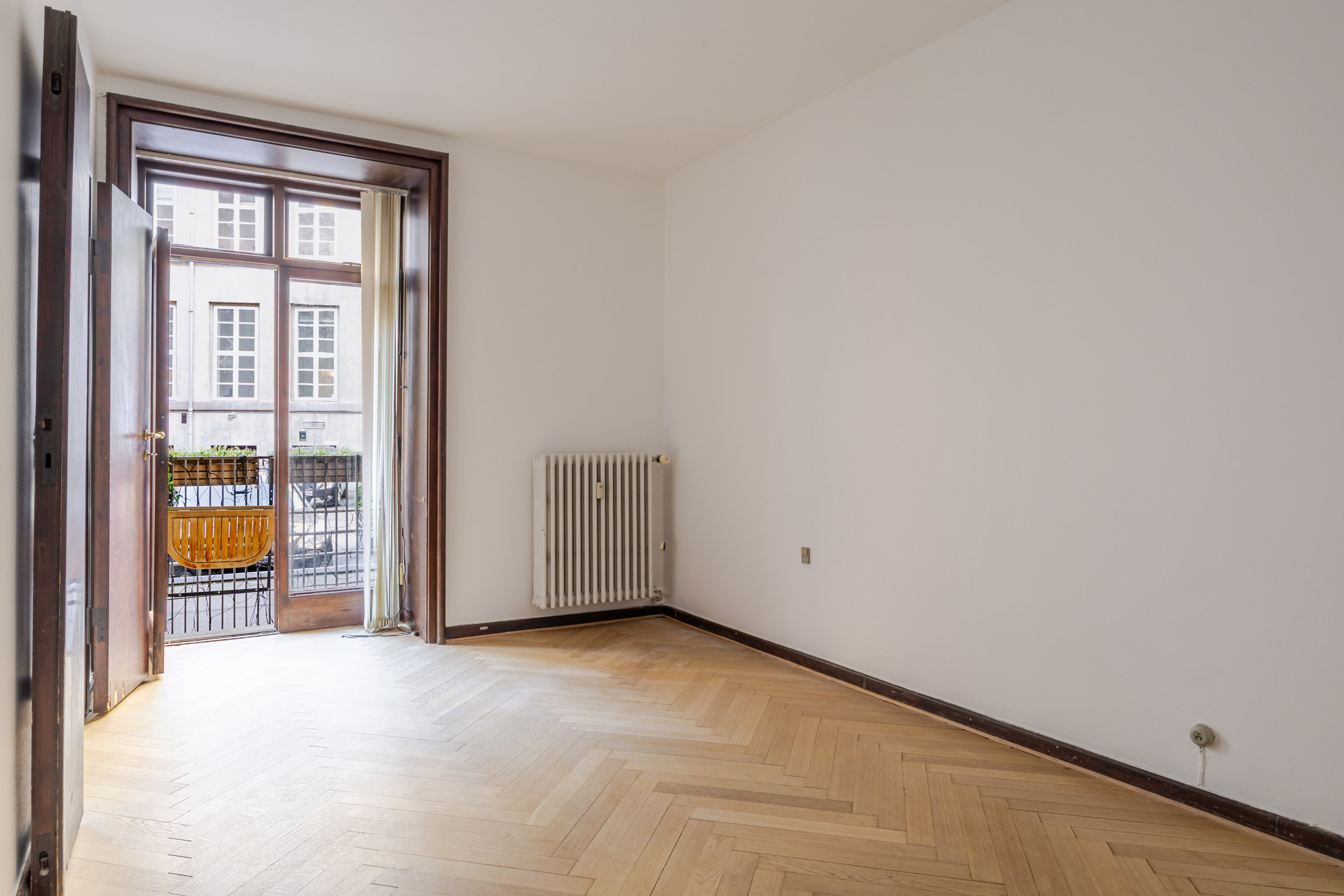 Fremhævet andet billede i fuldskærmstilstand. Billede af Grønningen 7, st.. th., 1270 København K