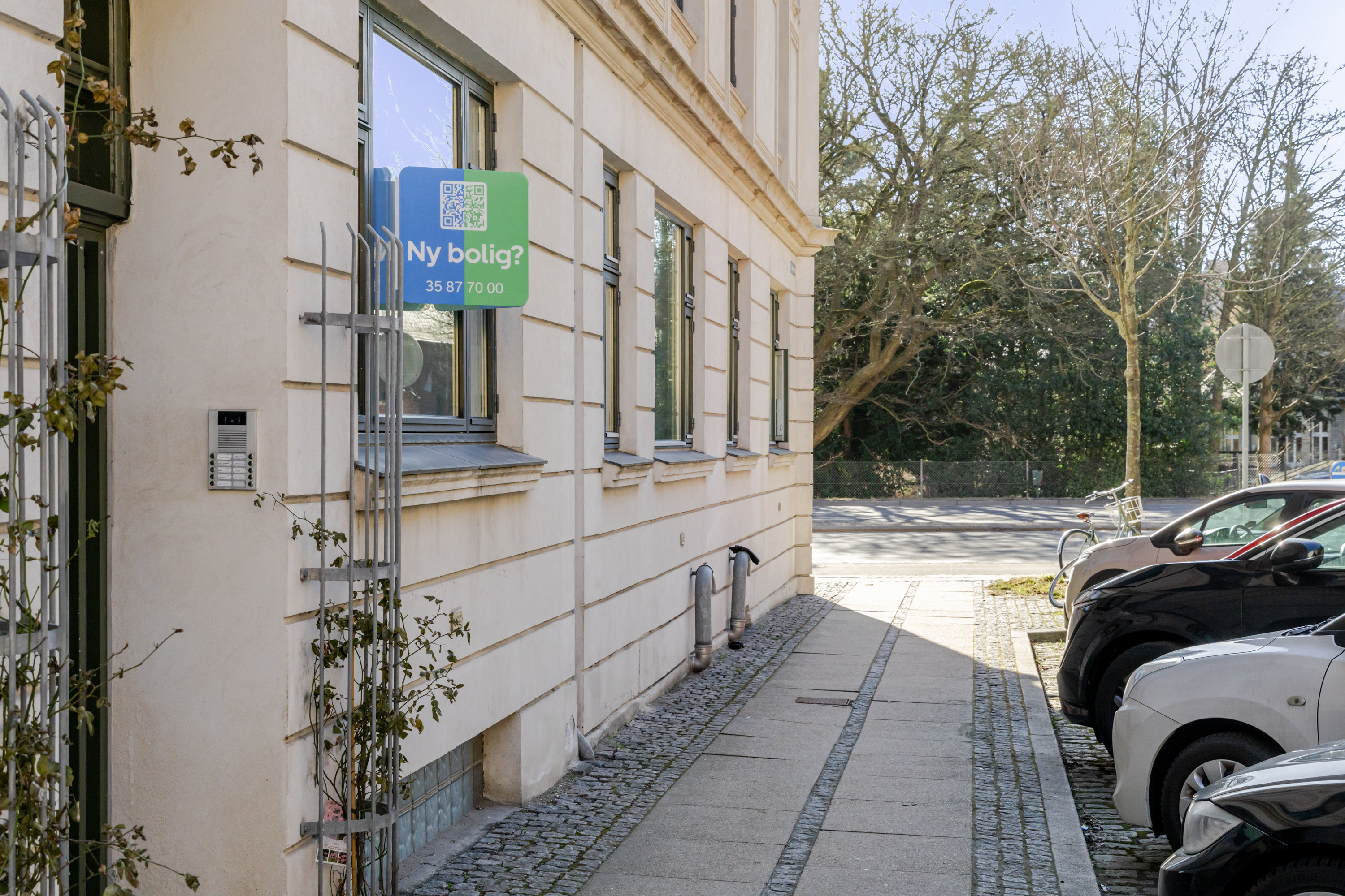 Fremhævet andet billede i fuldskærmstilstand. Billede af Ahlmannsgade 3, st.., 2200 København N