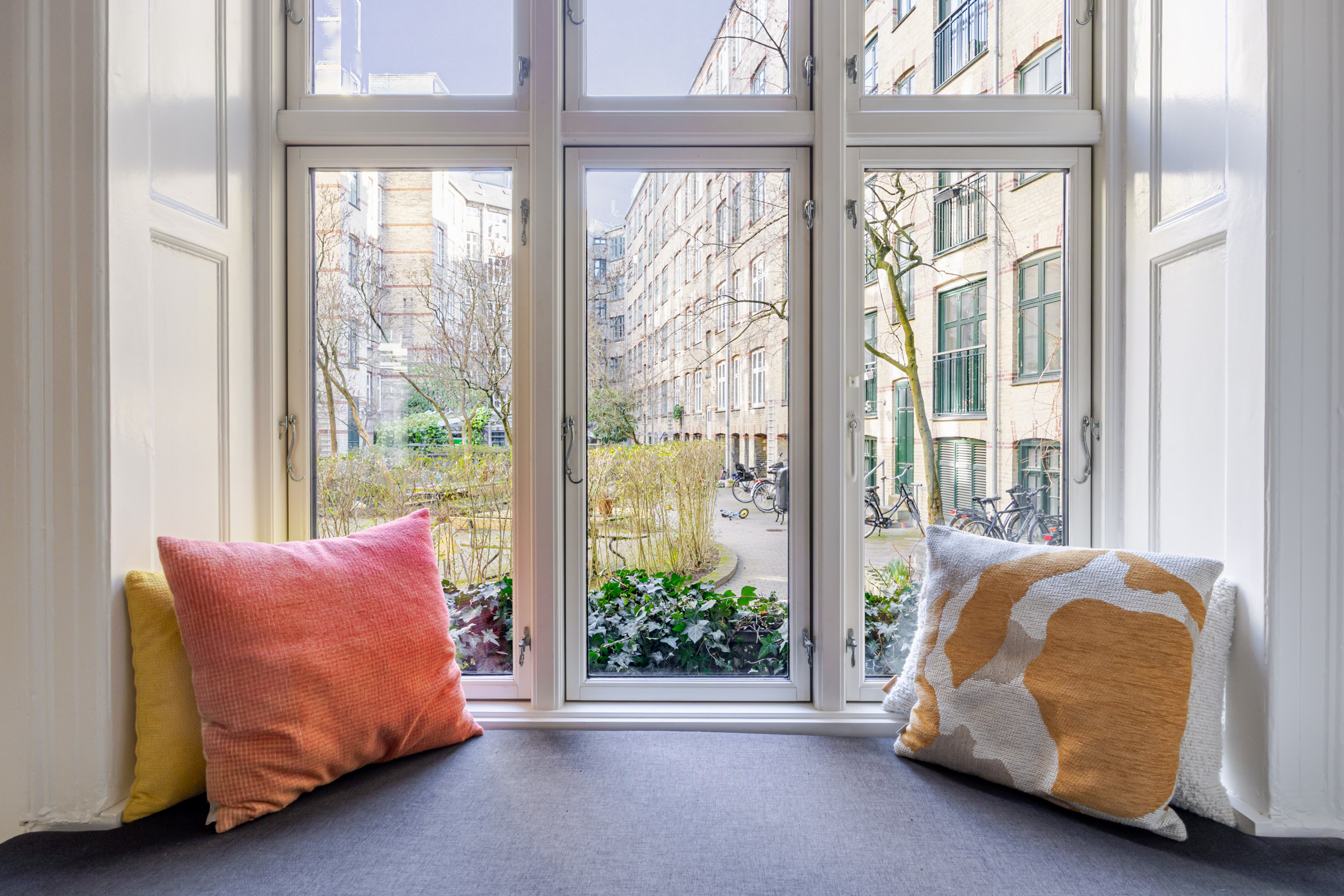 Fremhævet andet billede i fuldskærmstilstand. Billede af Ahlmannsgade 3, st.., 2200 København N