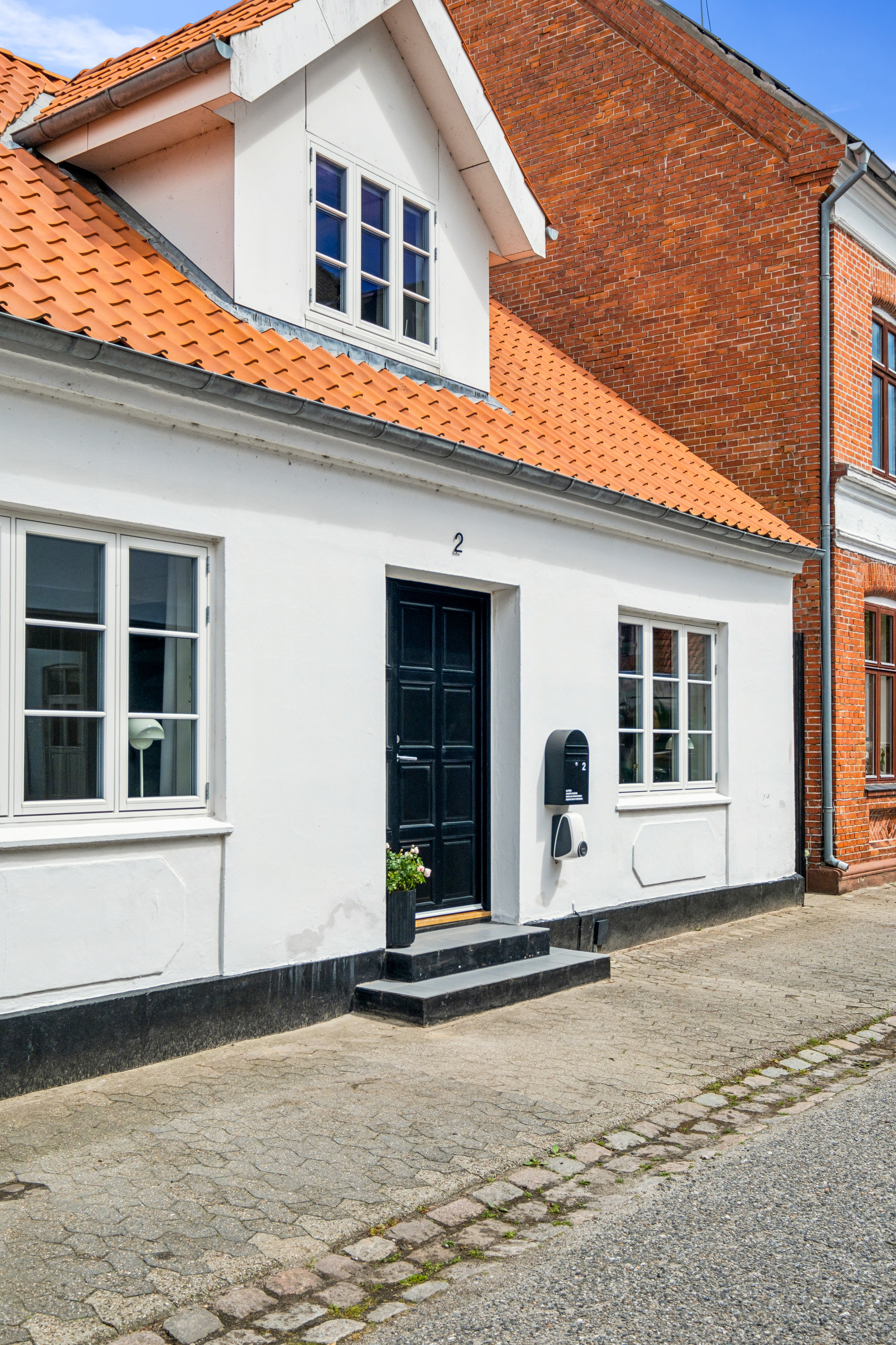 Fremhævet ejendom 1 billede i fuldskærmstilstand. Billede af St Tranegade 2, 9240 Nibe