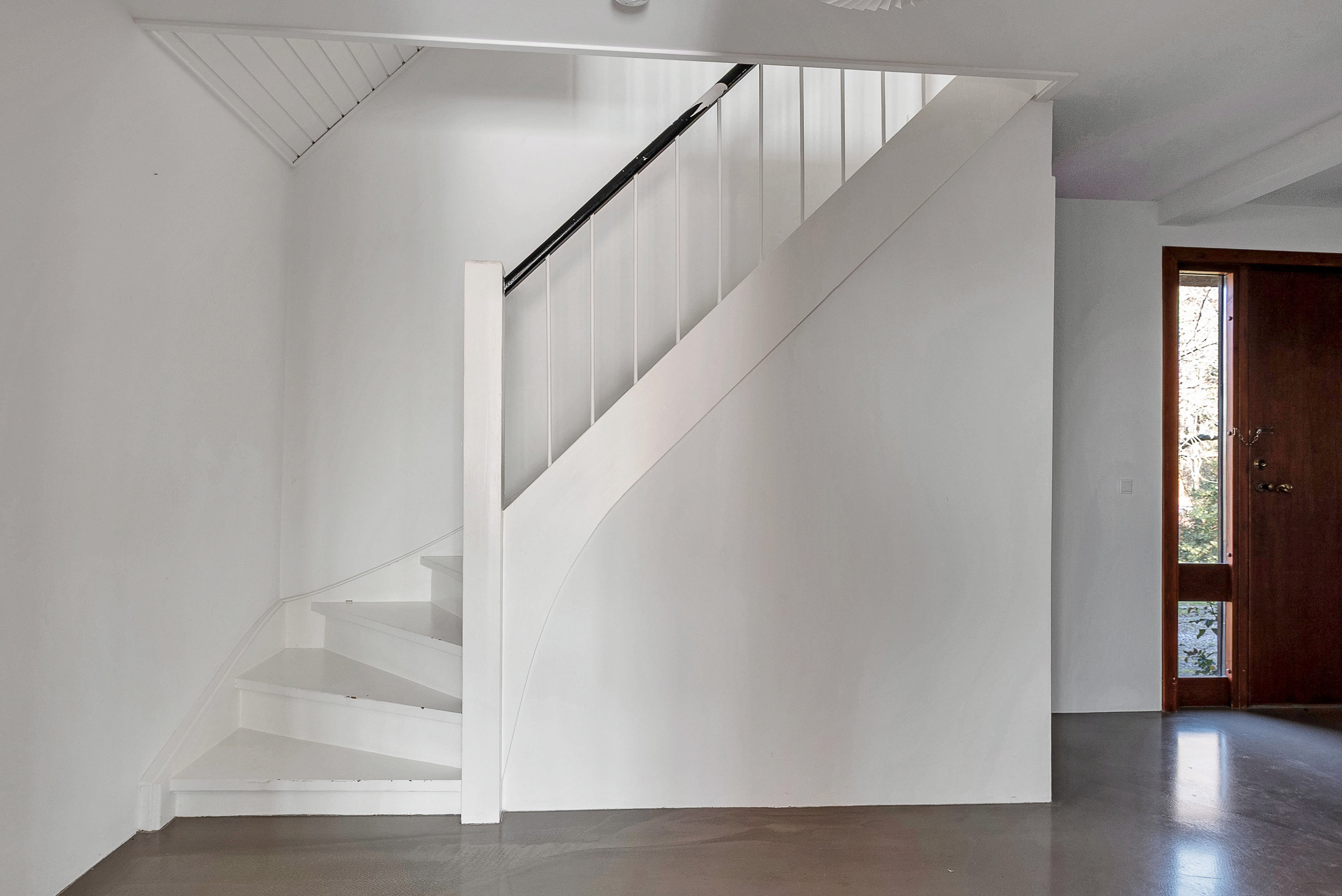 Fremhævet trappe billede i fuldskærmstilstand. Billede af Alléskovvej 40, 5600 Faaborg