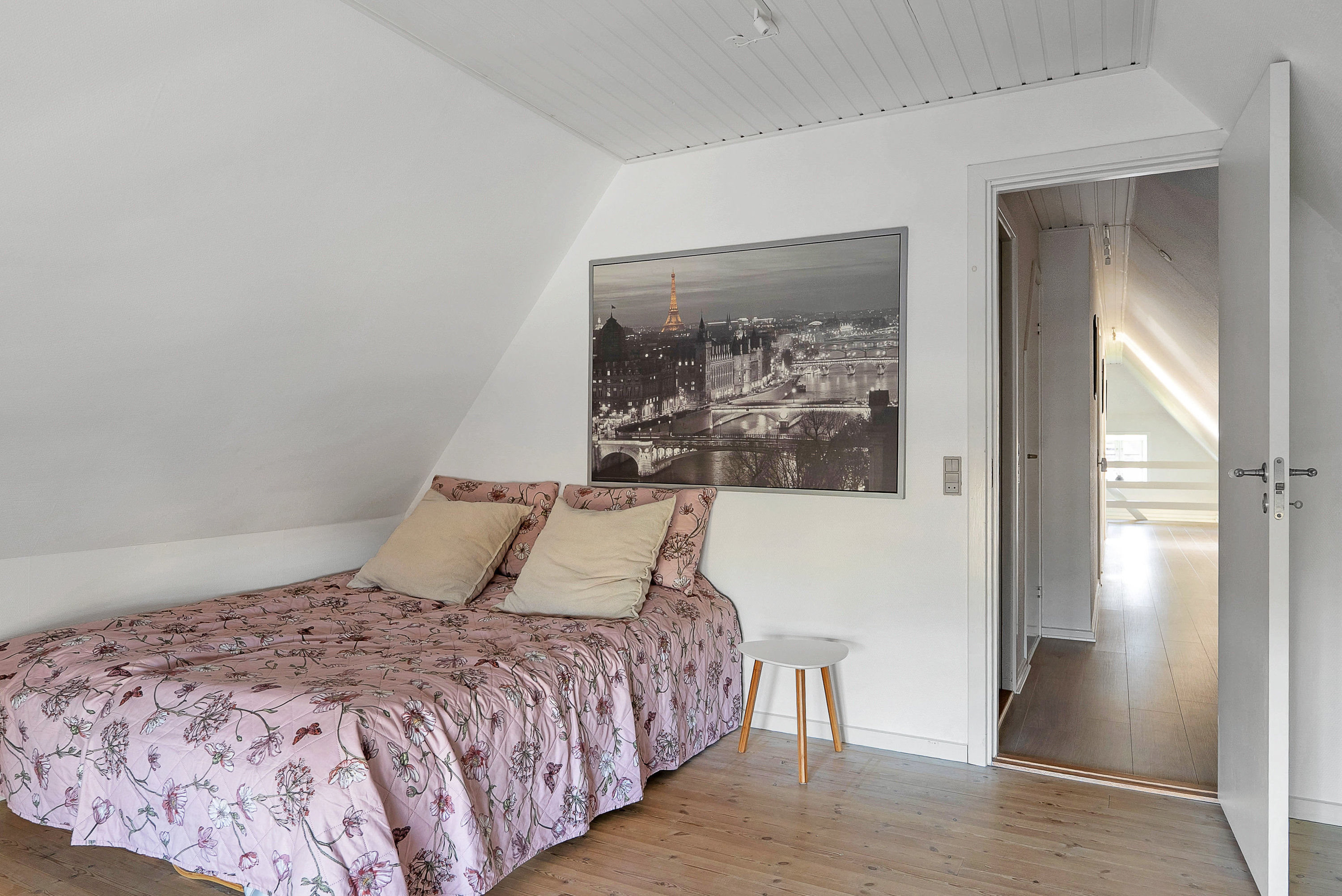 Fremhævet værelse billede i fuldskærmstilstand. Billede af Marbækvej 24, Marbæk, 5450 Otterup