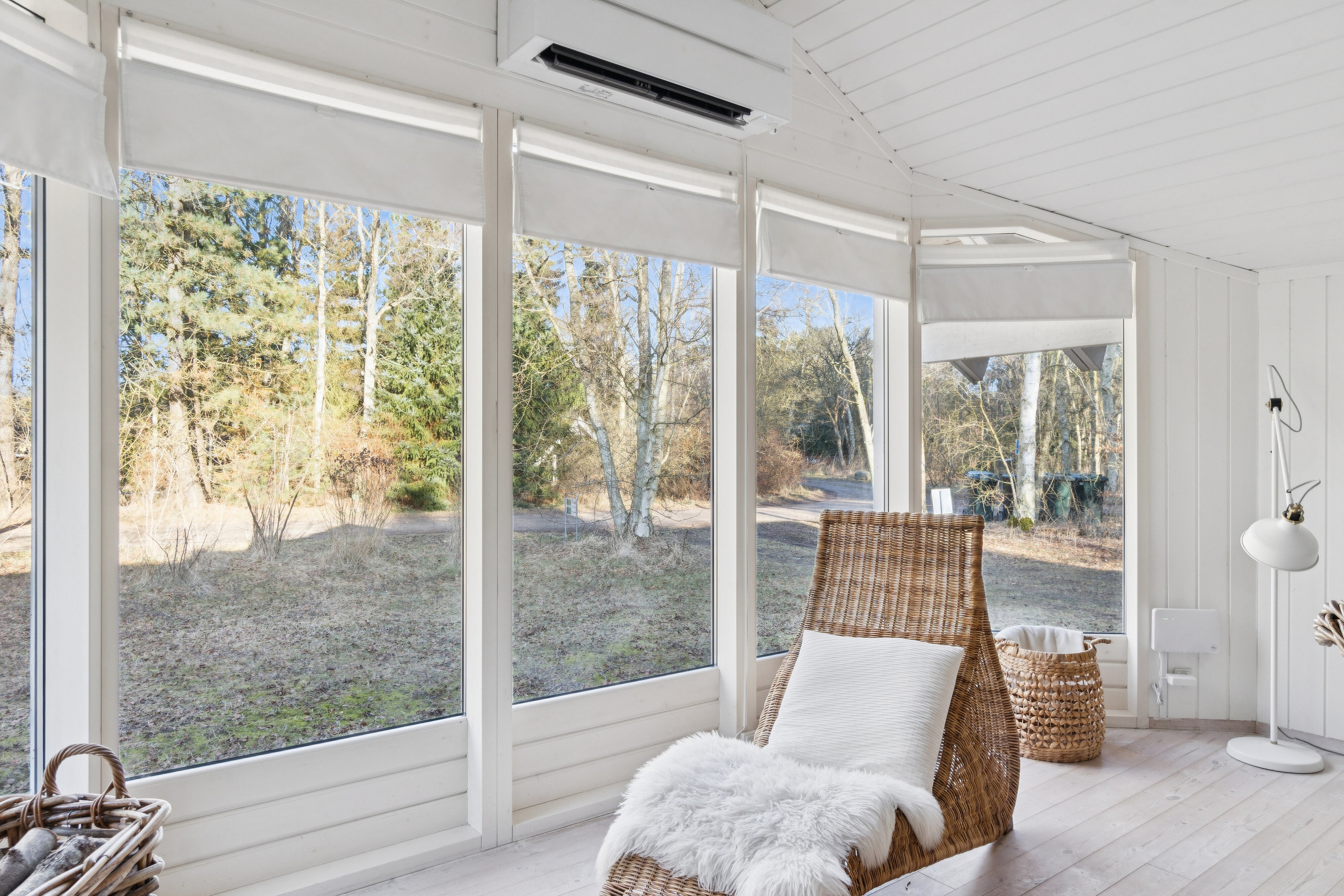 Fremhævet stue billede i fuldskærmstilstand. Billede af Koglevænget 12, Stenstrup, 4573 Højby