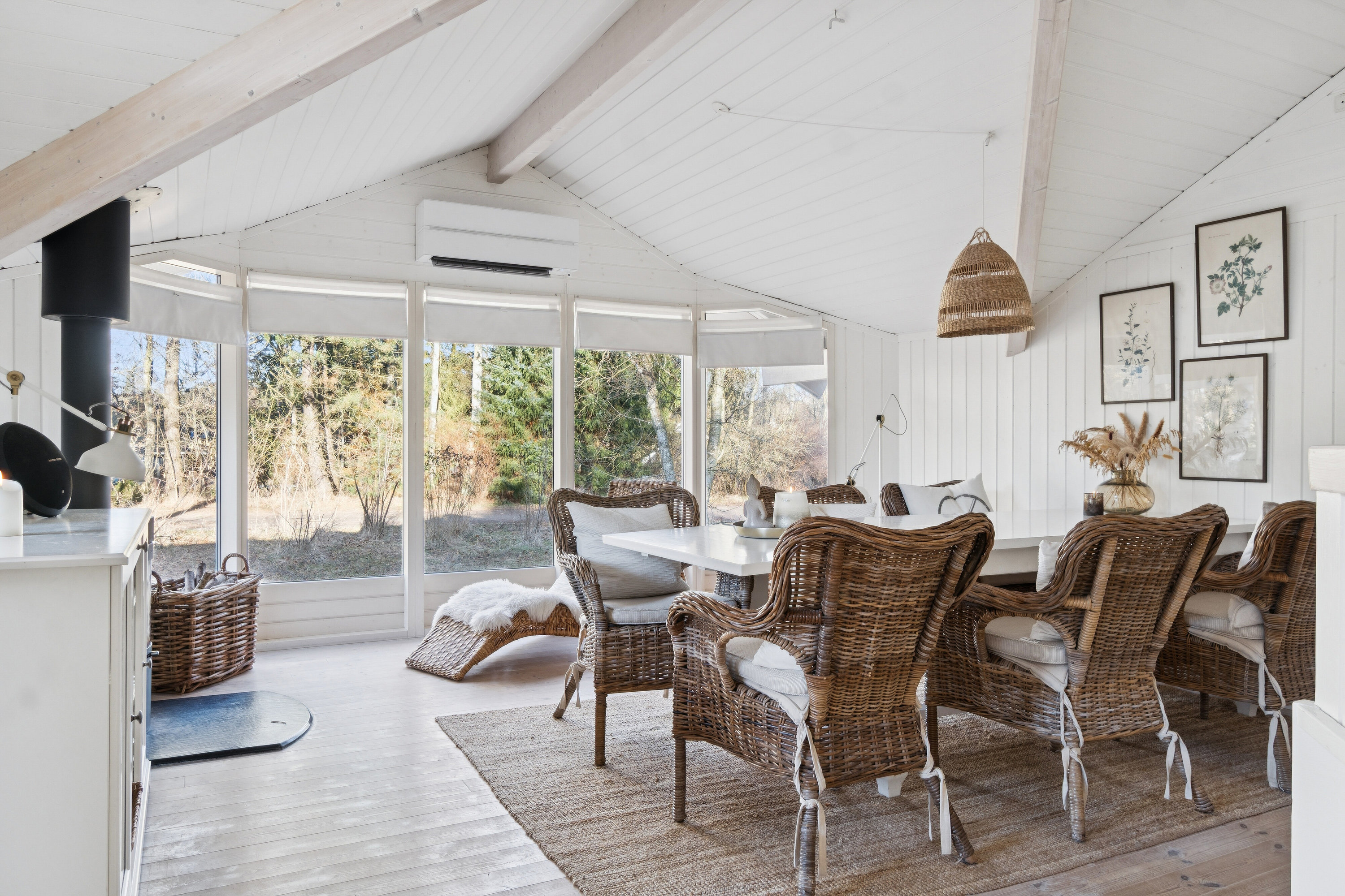 Fremhævet spisestue billede i fuldskærmstilstand. Billede af Koglevænget 12, Stenstrup, 4573 Højby