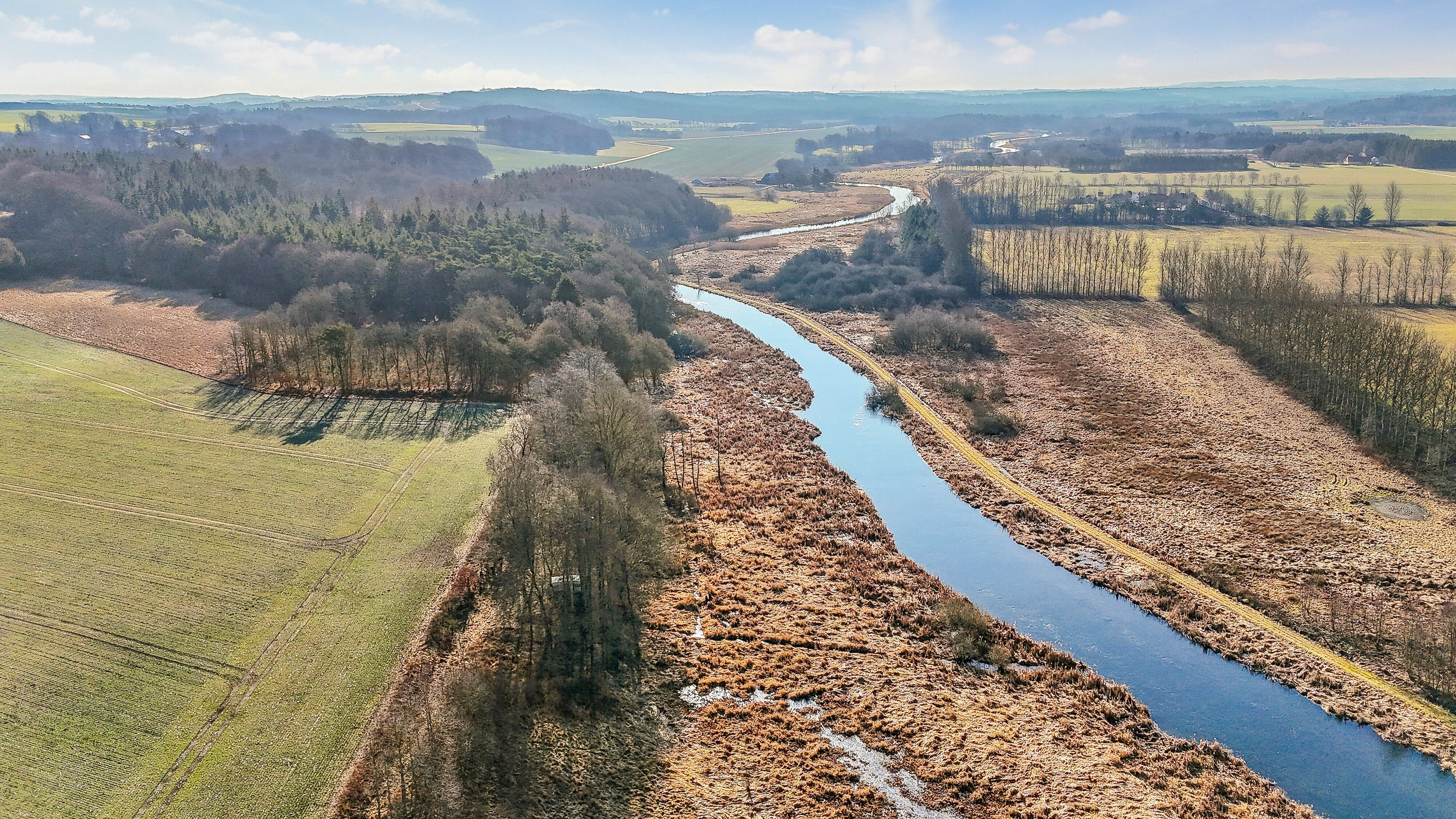 Fremhævet luftfoto billede i fuldskærmstilstand. Billede af Sørkelvej 44B, Truust, 8882 Fårvang