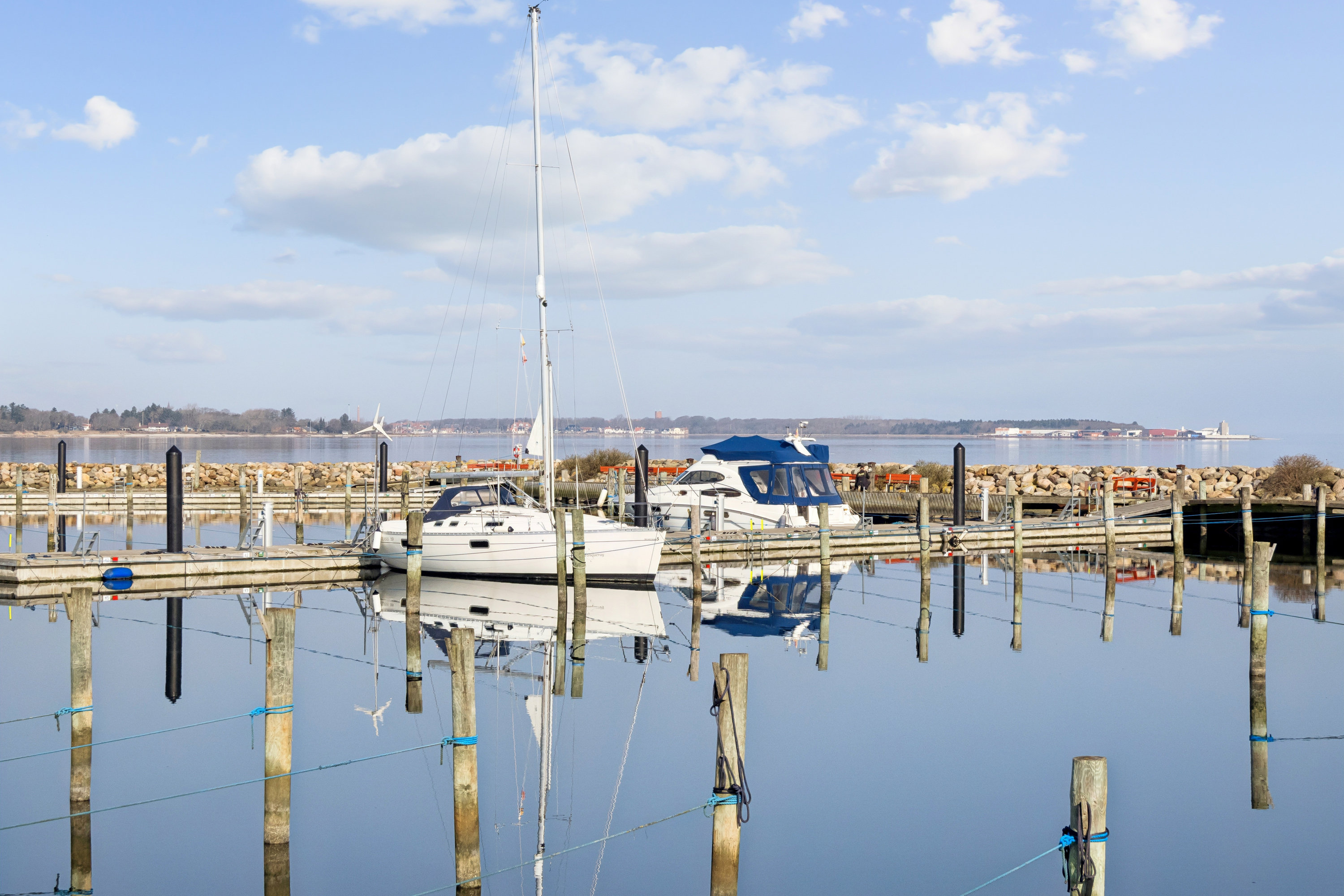 Fremhævet omgivelser billede i fuldskærmstilstand. Billede af Kirkestræde 21, Glyngøre, 7870 Roslev